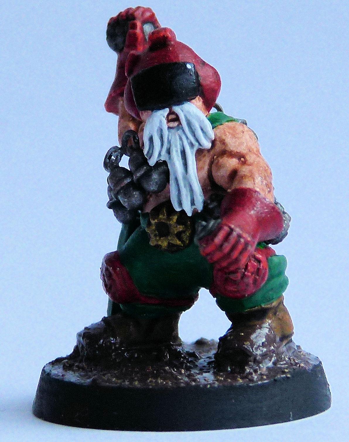 Chaos Squat 16 Front 