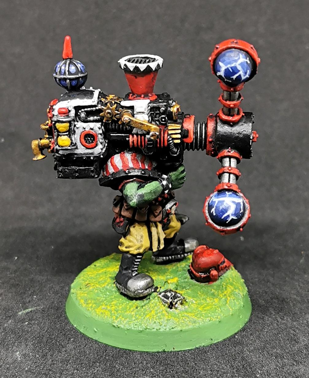 Big Mek with Shokk attack gun right