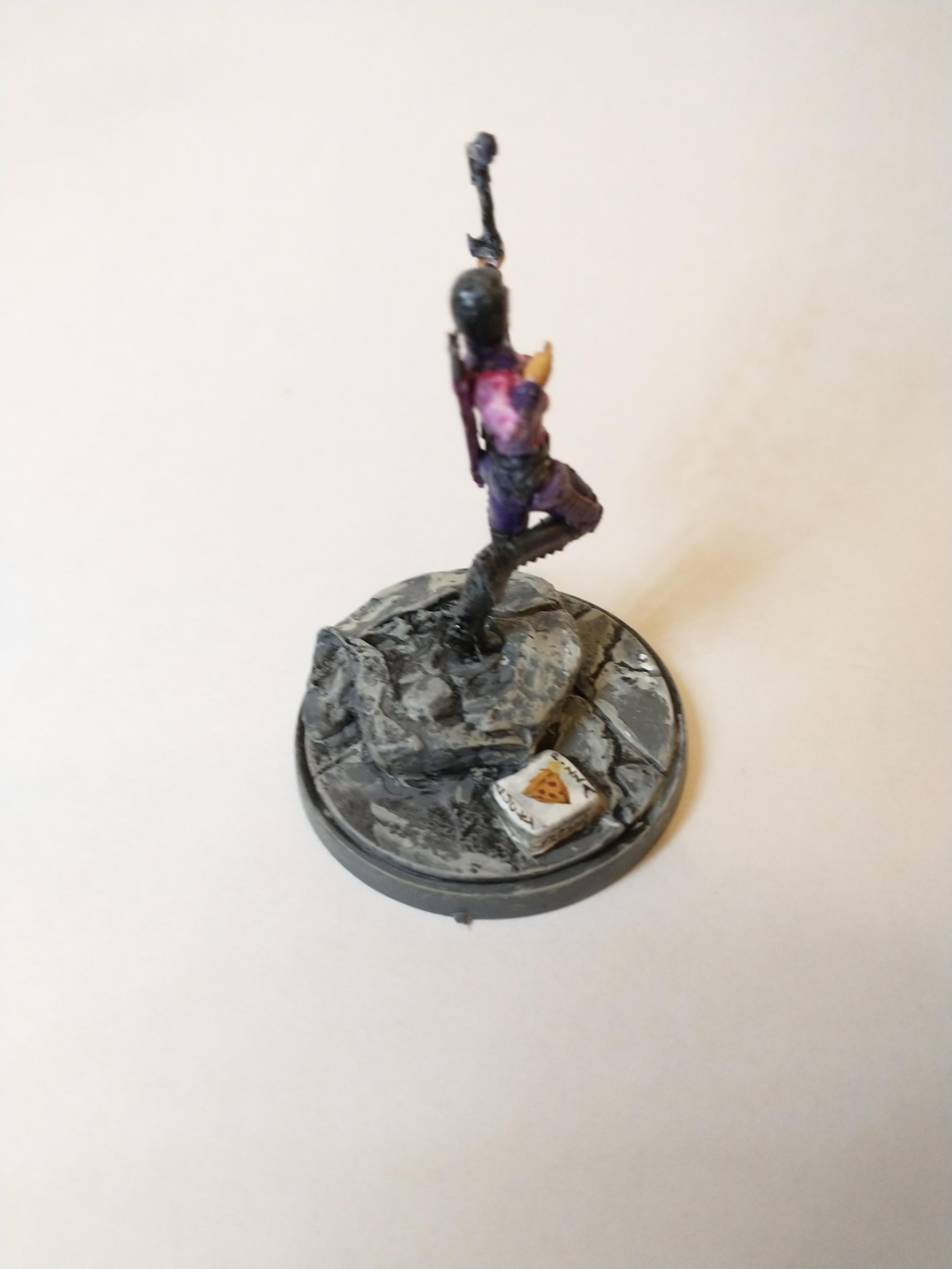Hawkeye Kate Bishop base detail