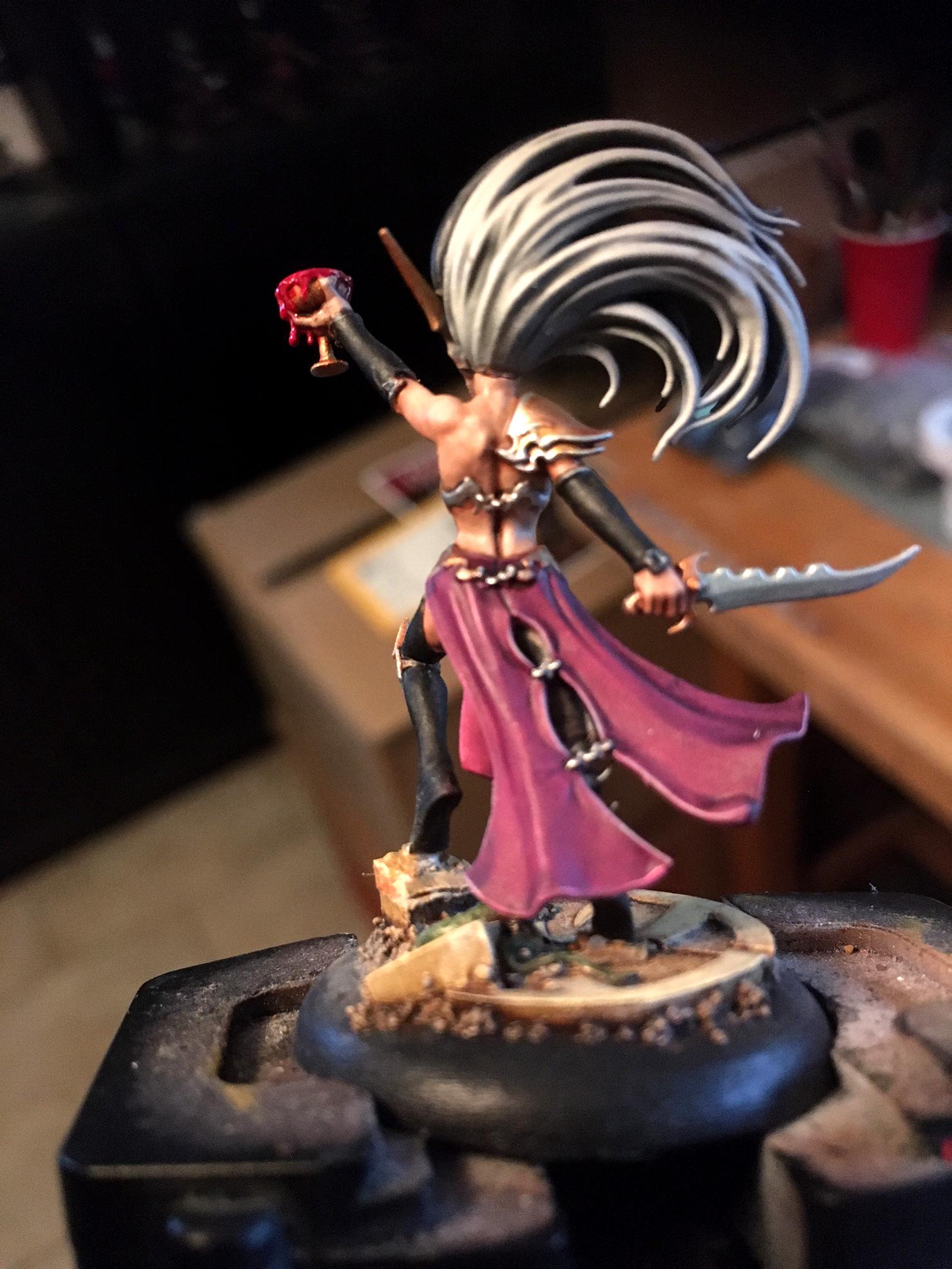 hagqueen back