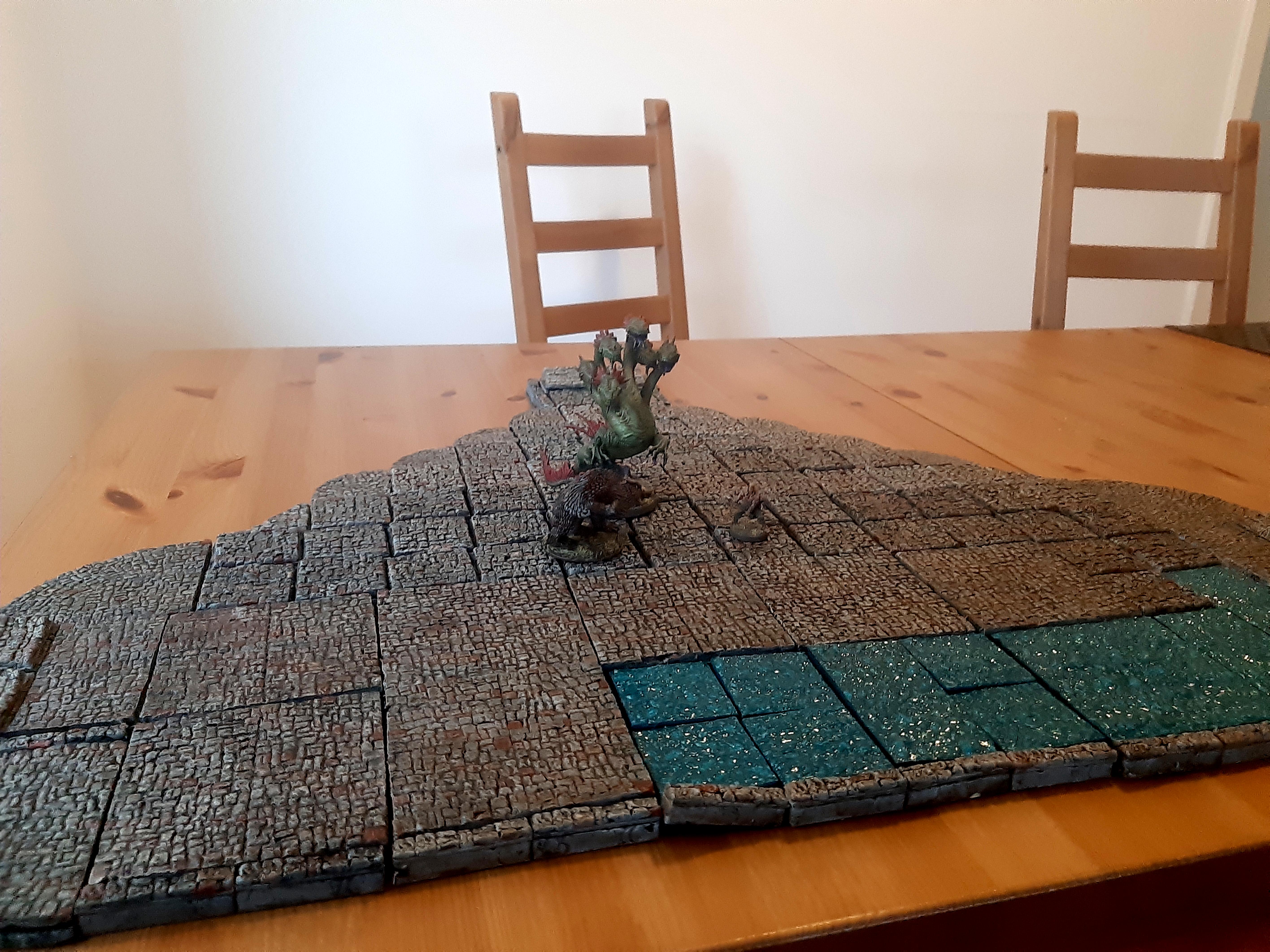 Barbarian and Hydra for scale