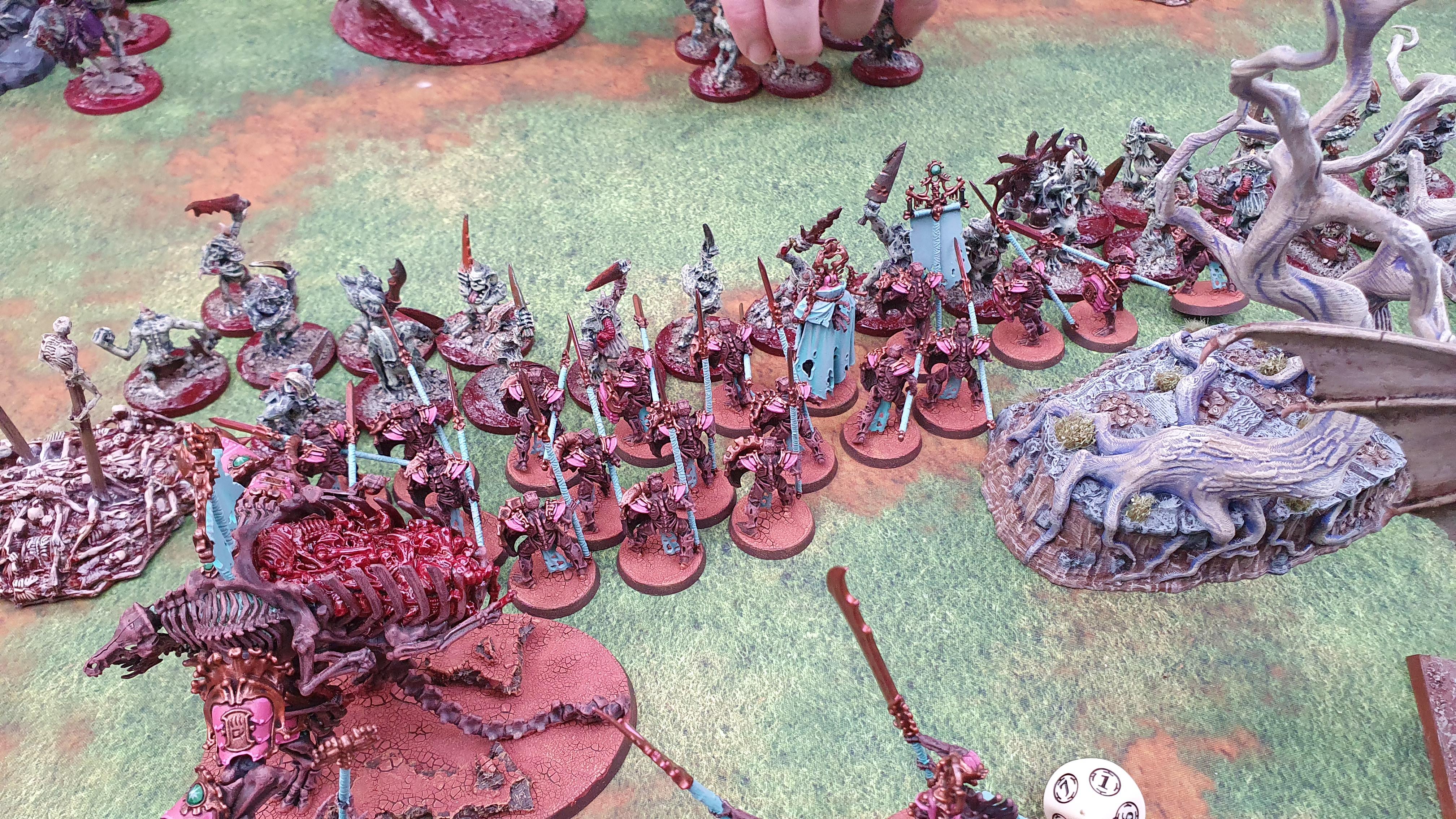 Ossiarchs hold against Maggotkin