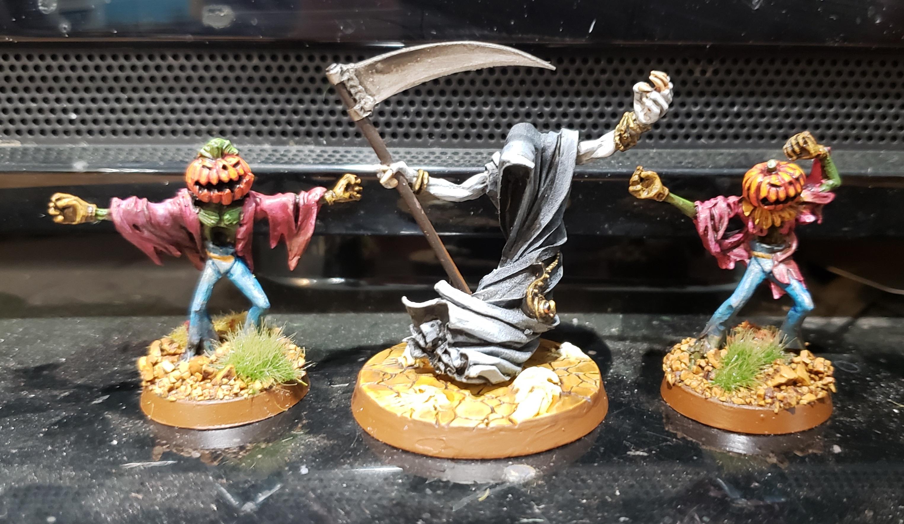 Dark Apostle and Acolytes