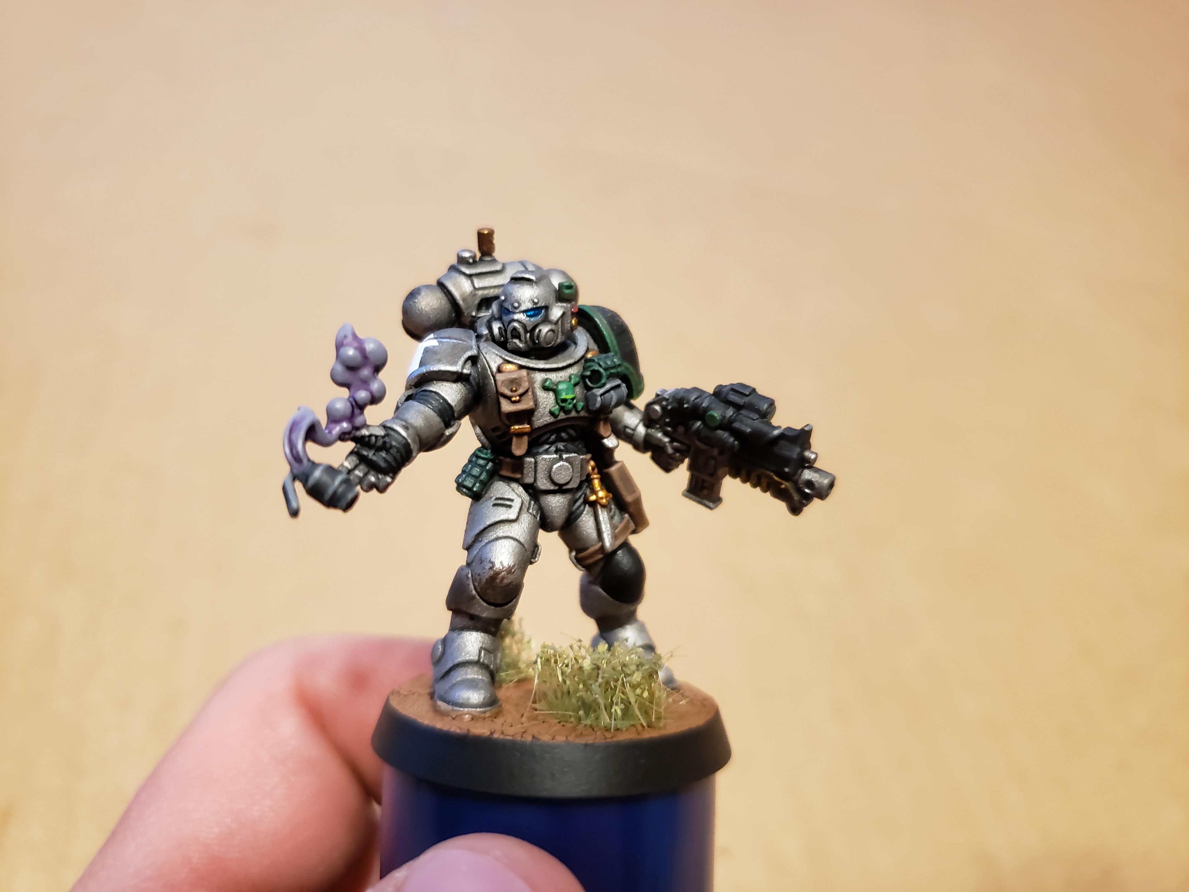 Bolt Carbines, Bolt Pistol, Doom, Doom Legion, Infiltrator, Legion, Omni-scramblers, Primaris, Smoke Grenade