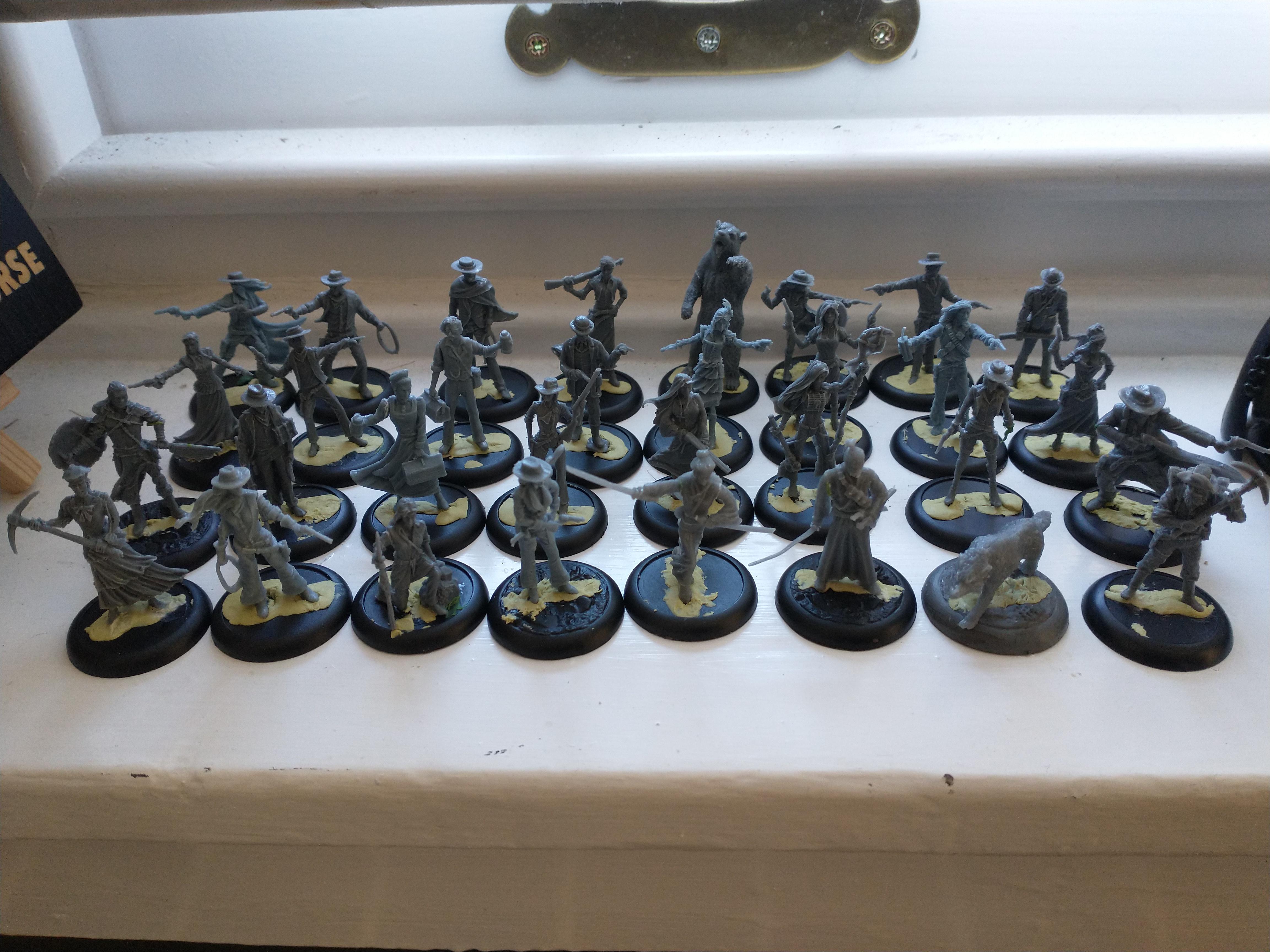 Resin heroes