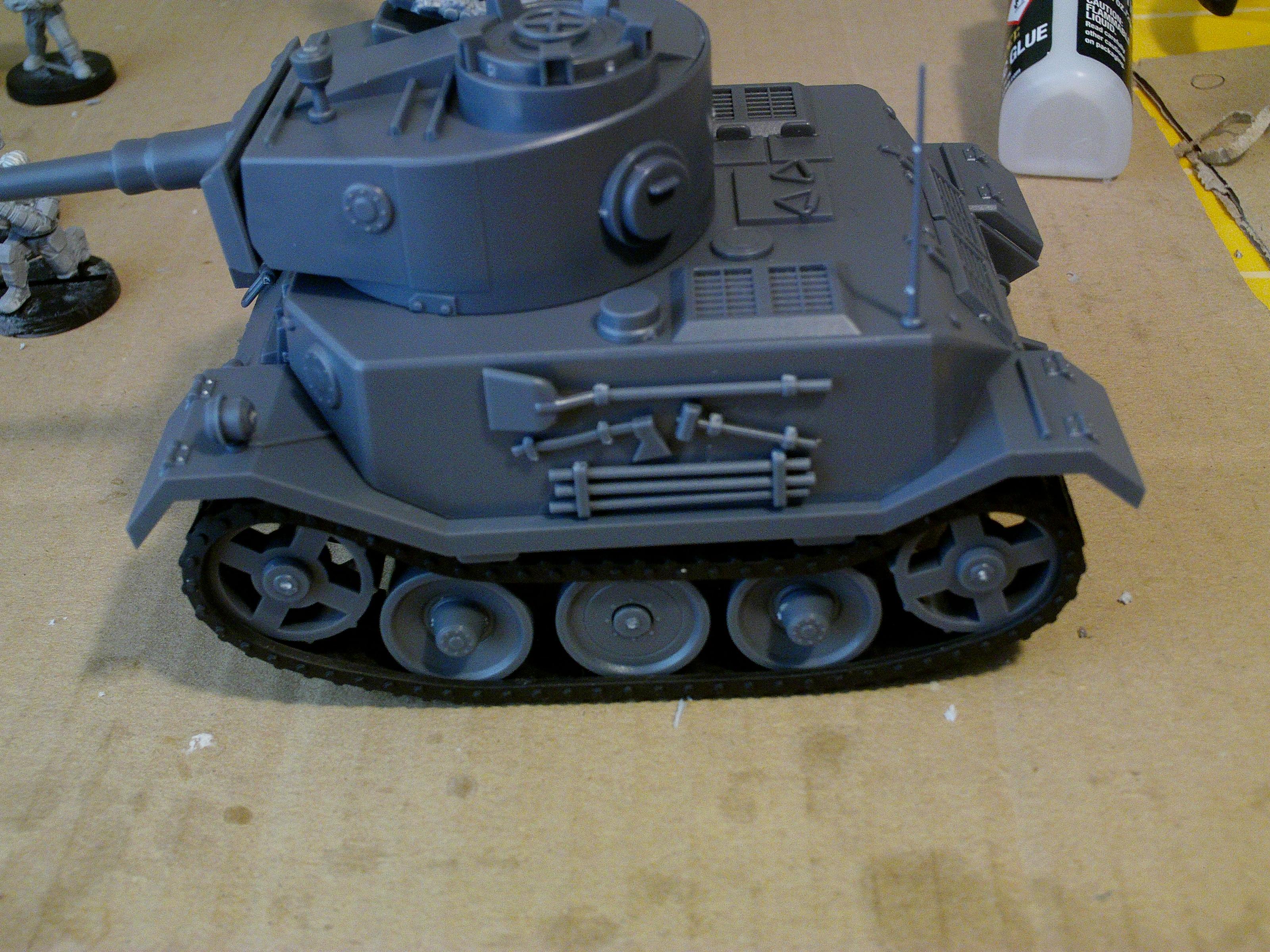 Cornelivs Maximvs, Imperial Guard