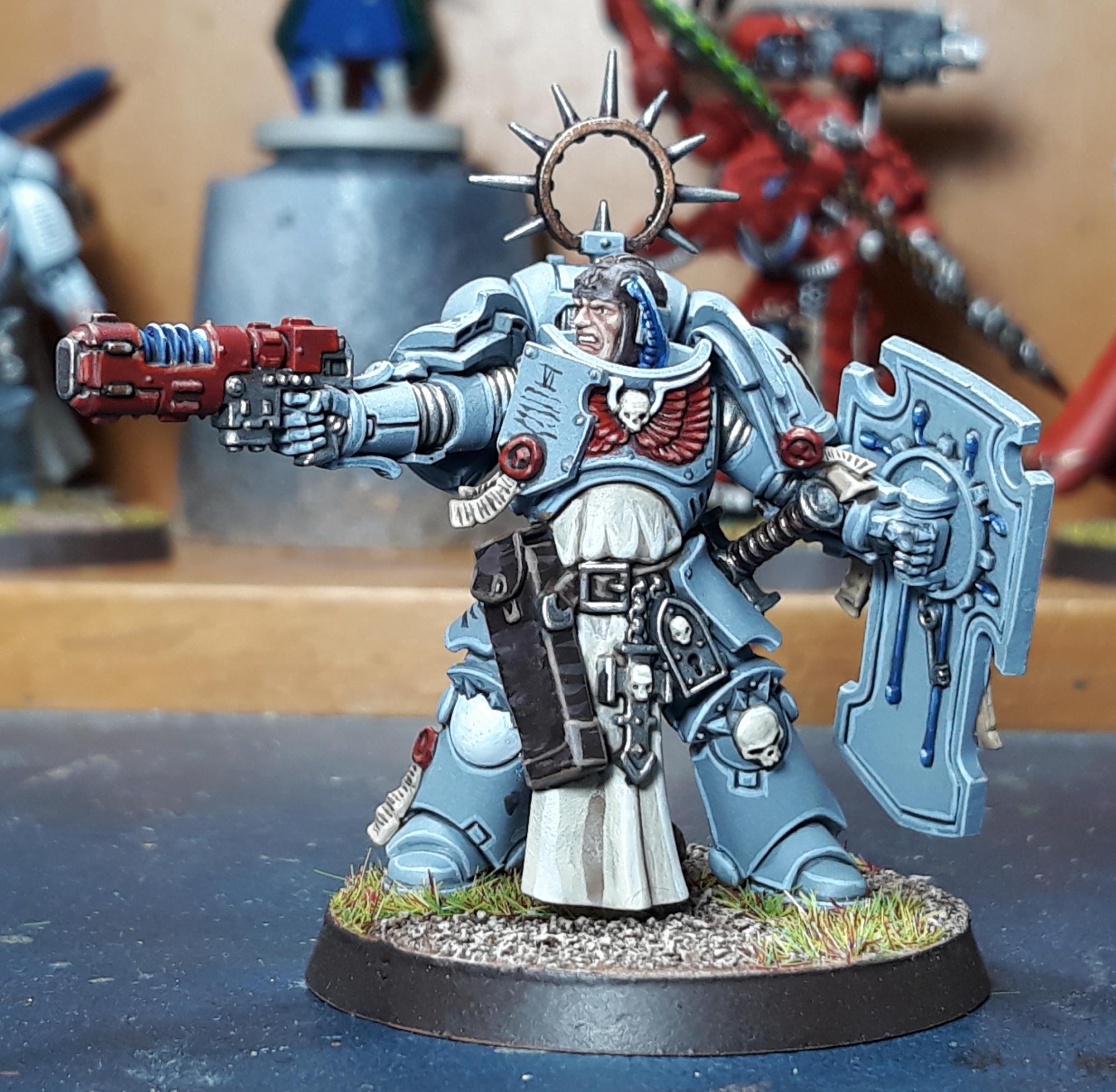 Space Marine Primaris Lieutenant Done Front