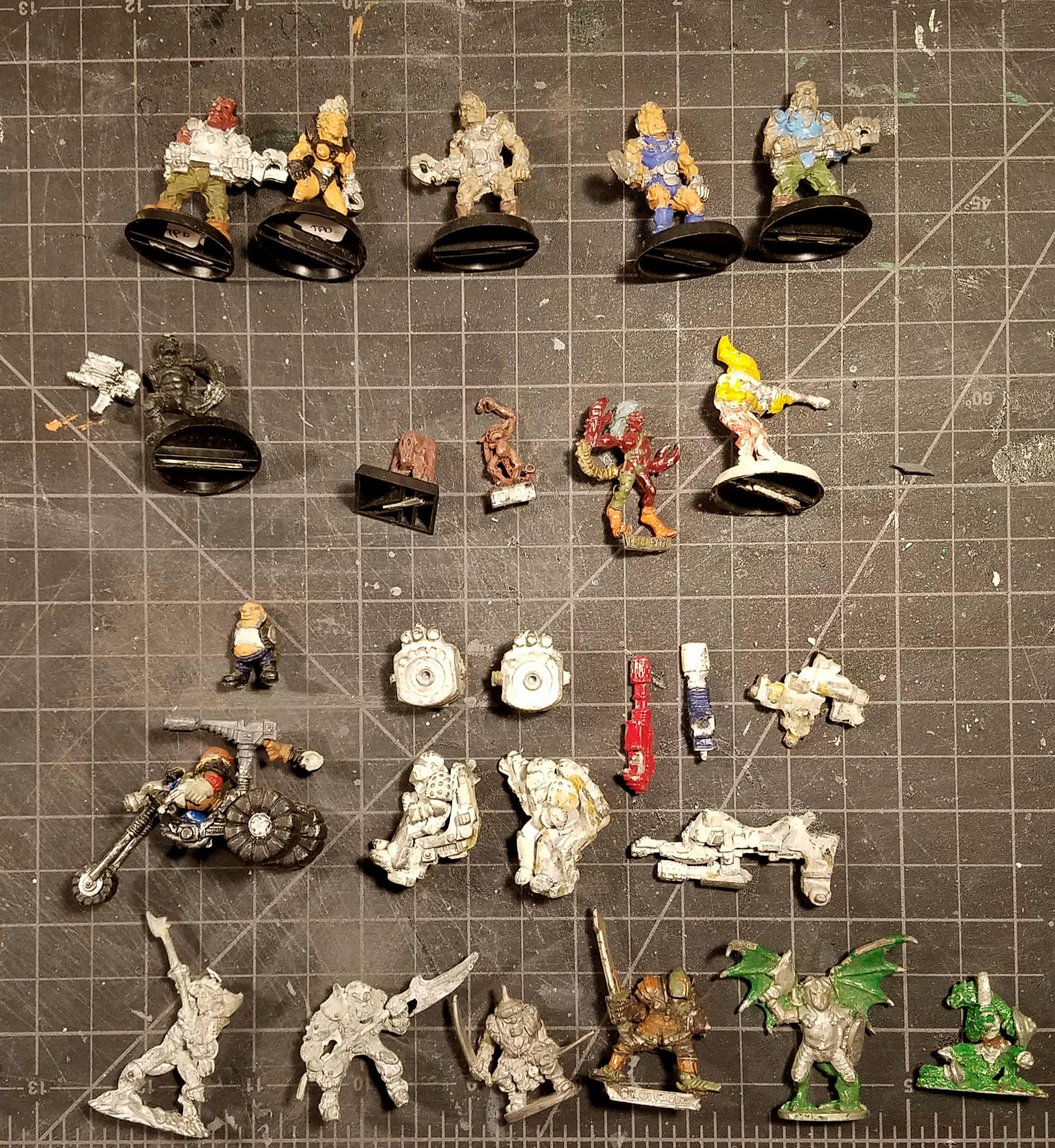 Assorted metal minis and vehicles