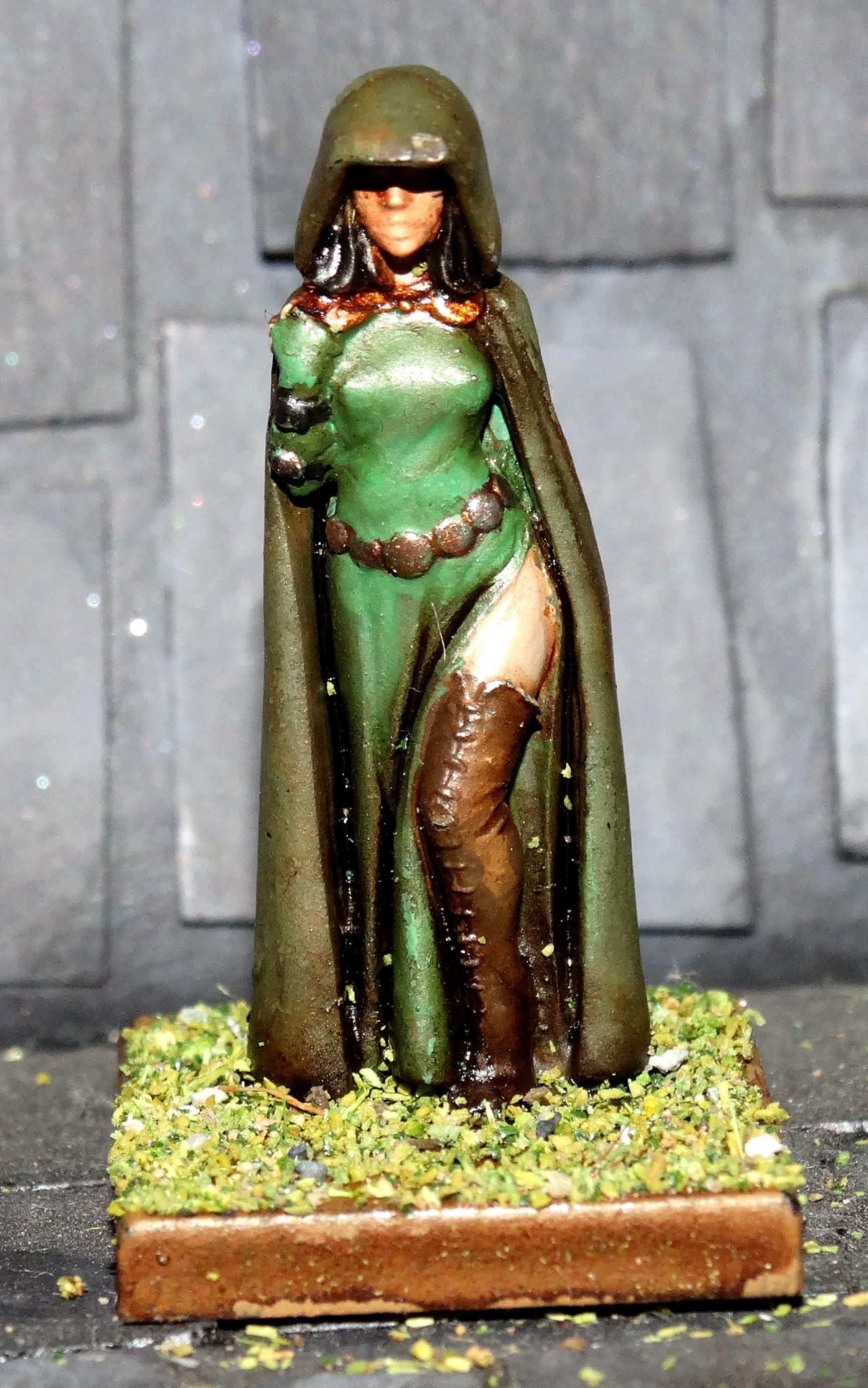 Female, Hasslefree, Lenore