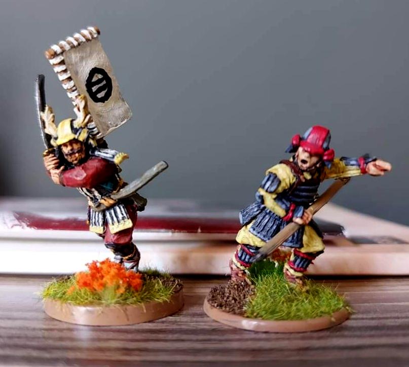 Samurai left sergeant right