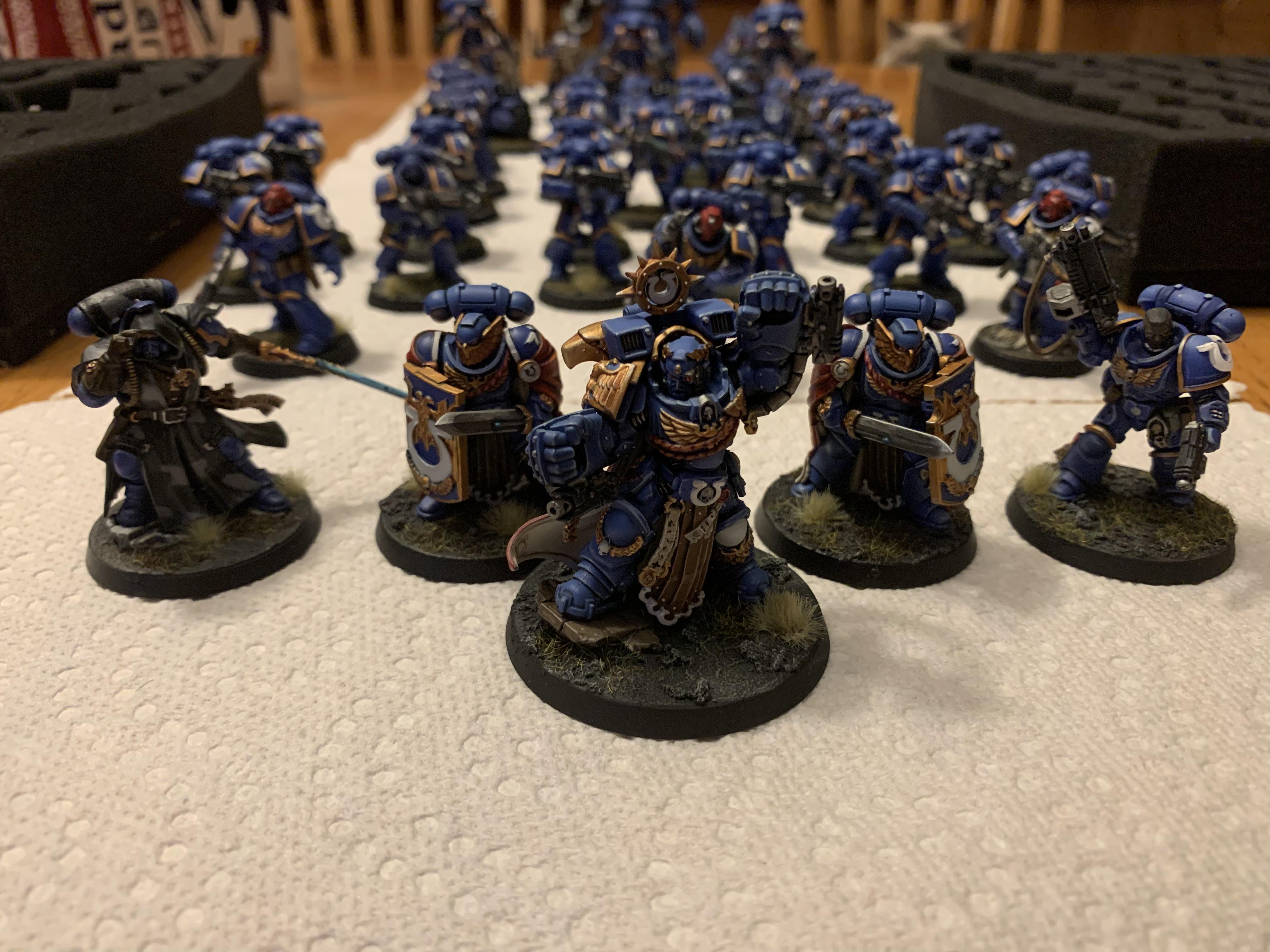 HQs: Marneus Calgar, Lieutenant, Phobos Librarians and Victrix Guards. 