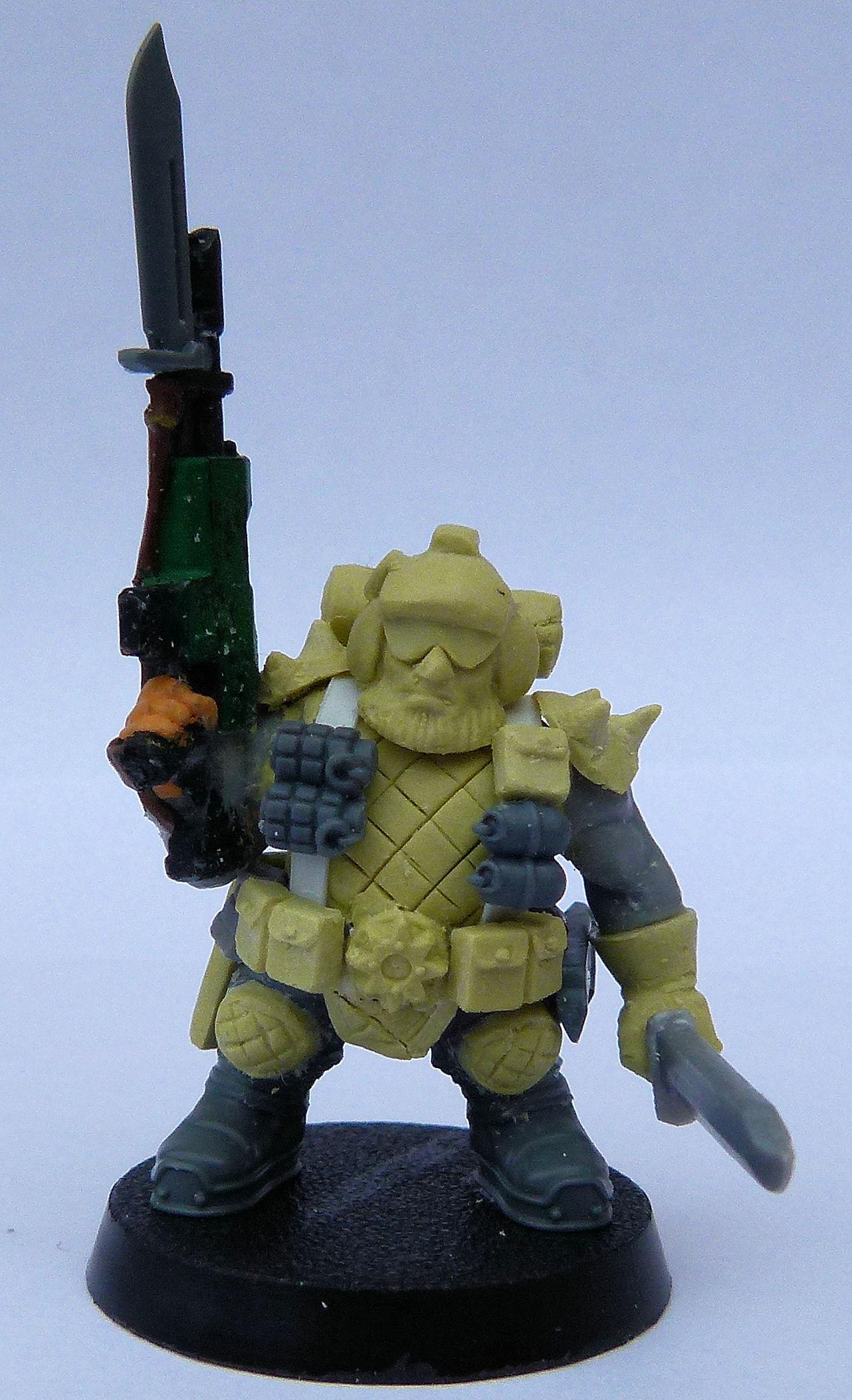 Chaos Squat 8 Front