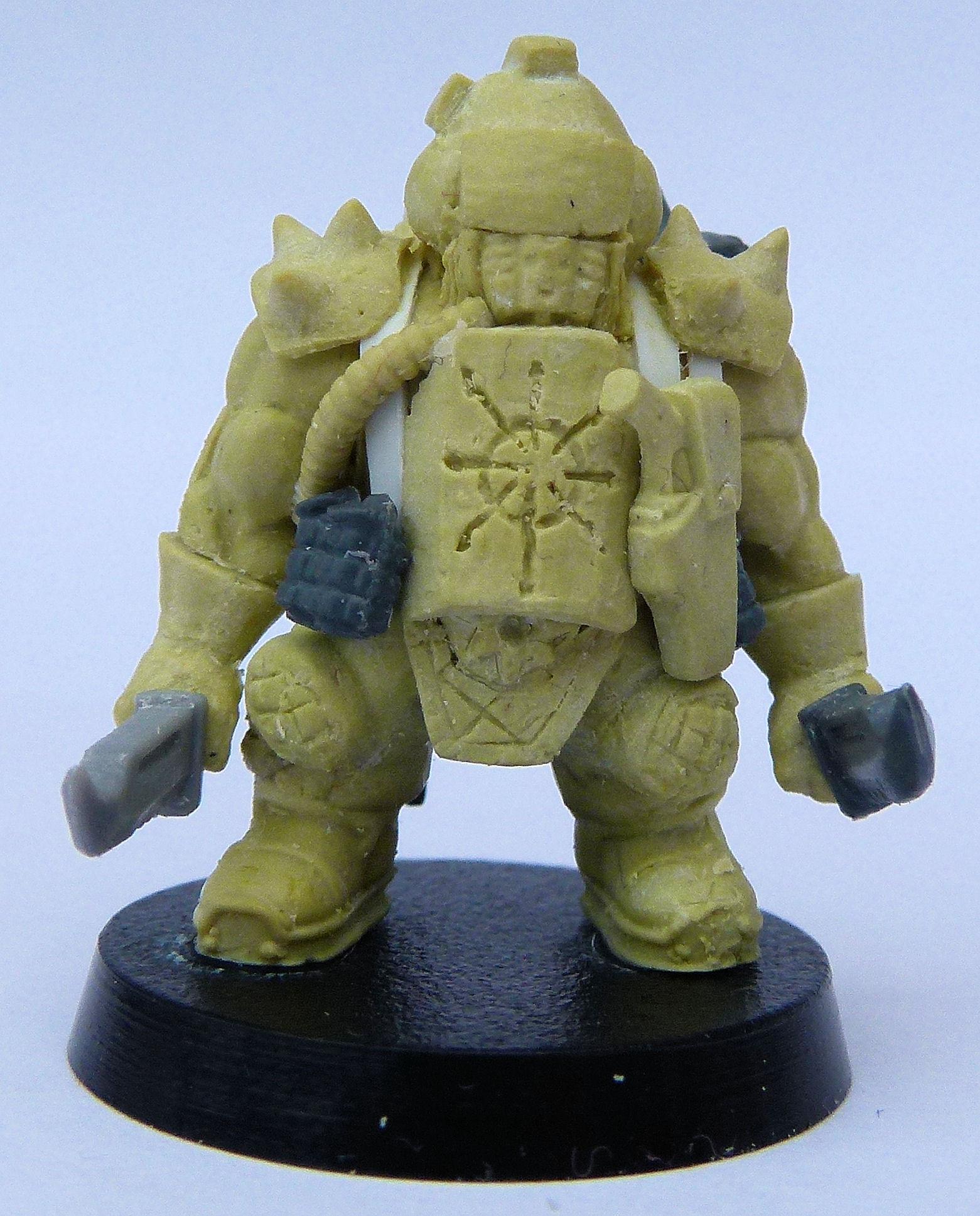 Chaos Squat 9 Front