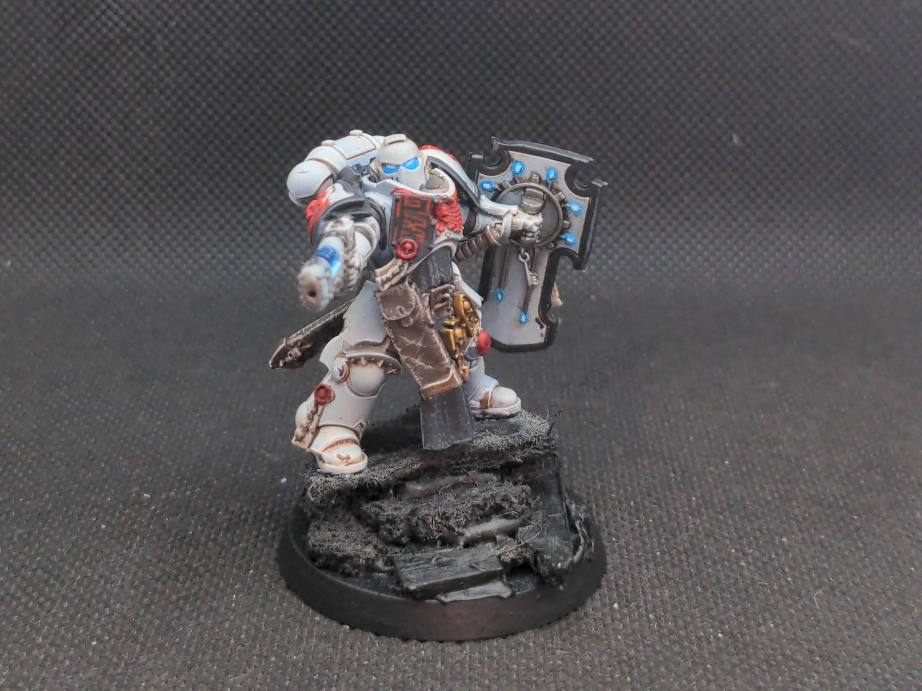 Adeptus Astartes, Kor'sarro Khan, Primaris, Space Marines, White, White Scars