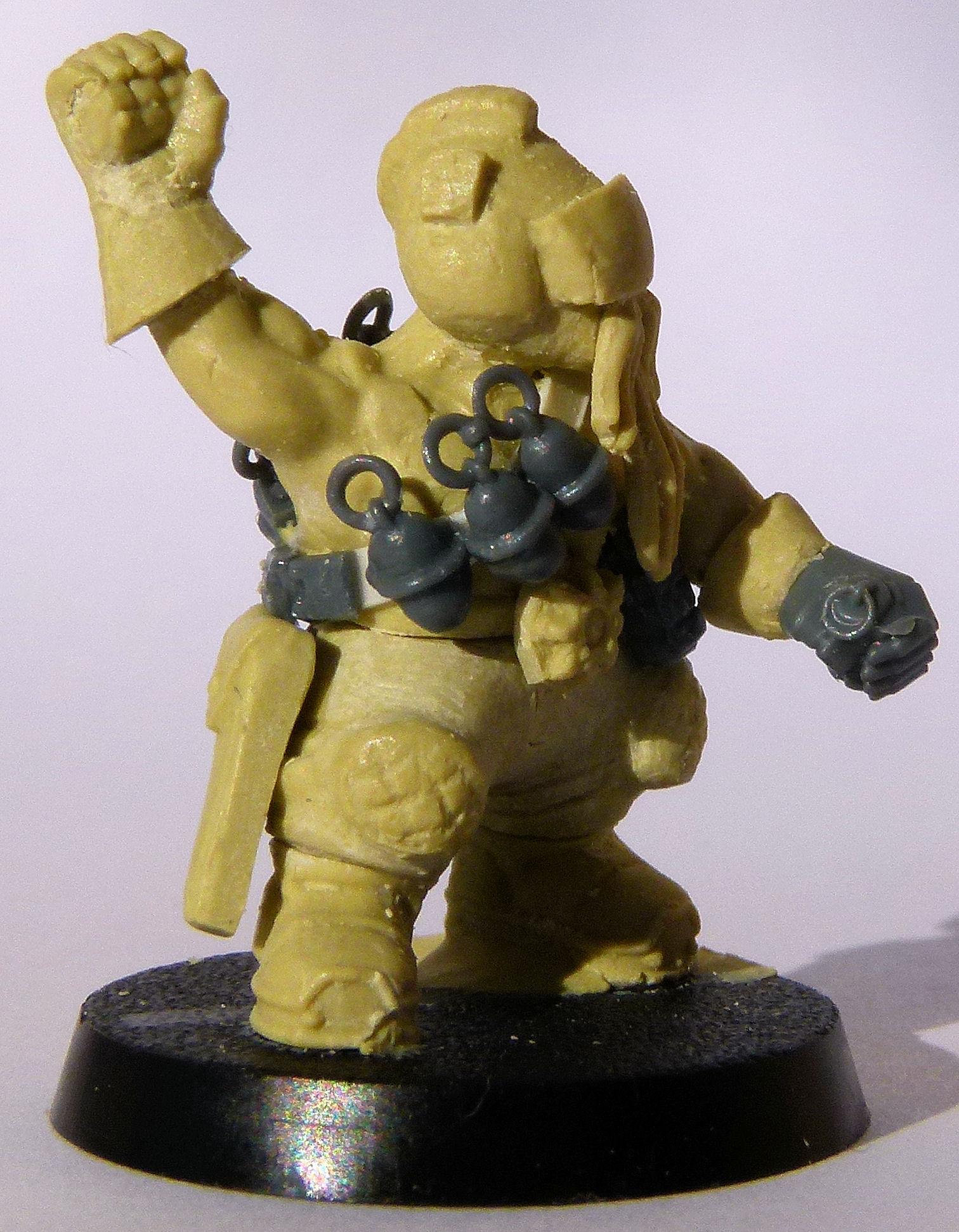 Chaos Squat 16 Front/Right Side