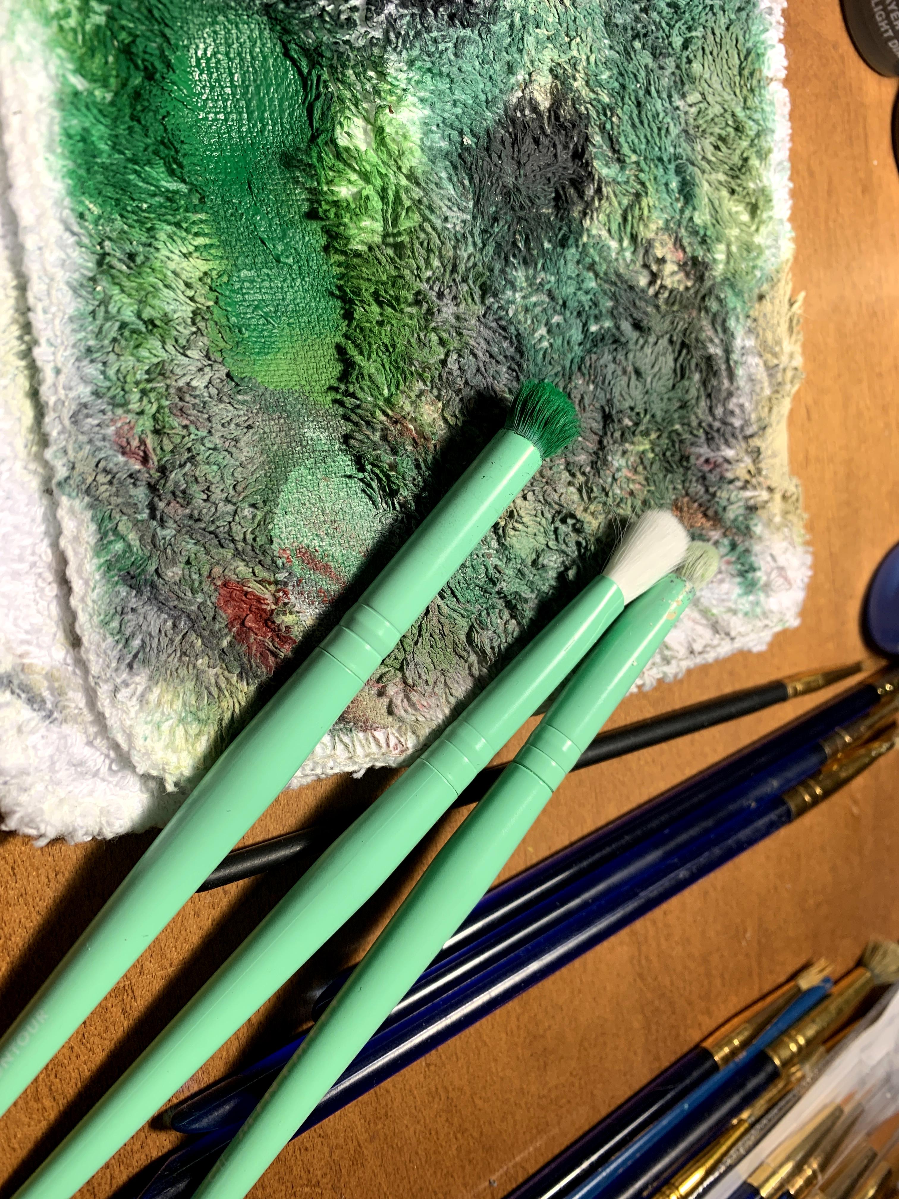 Elf brush