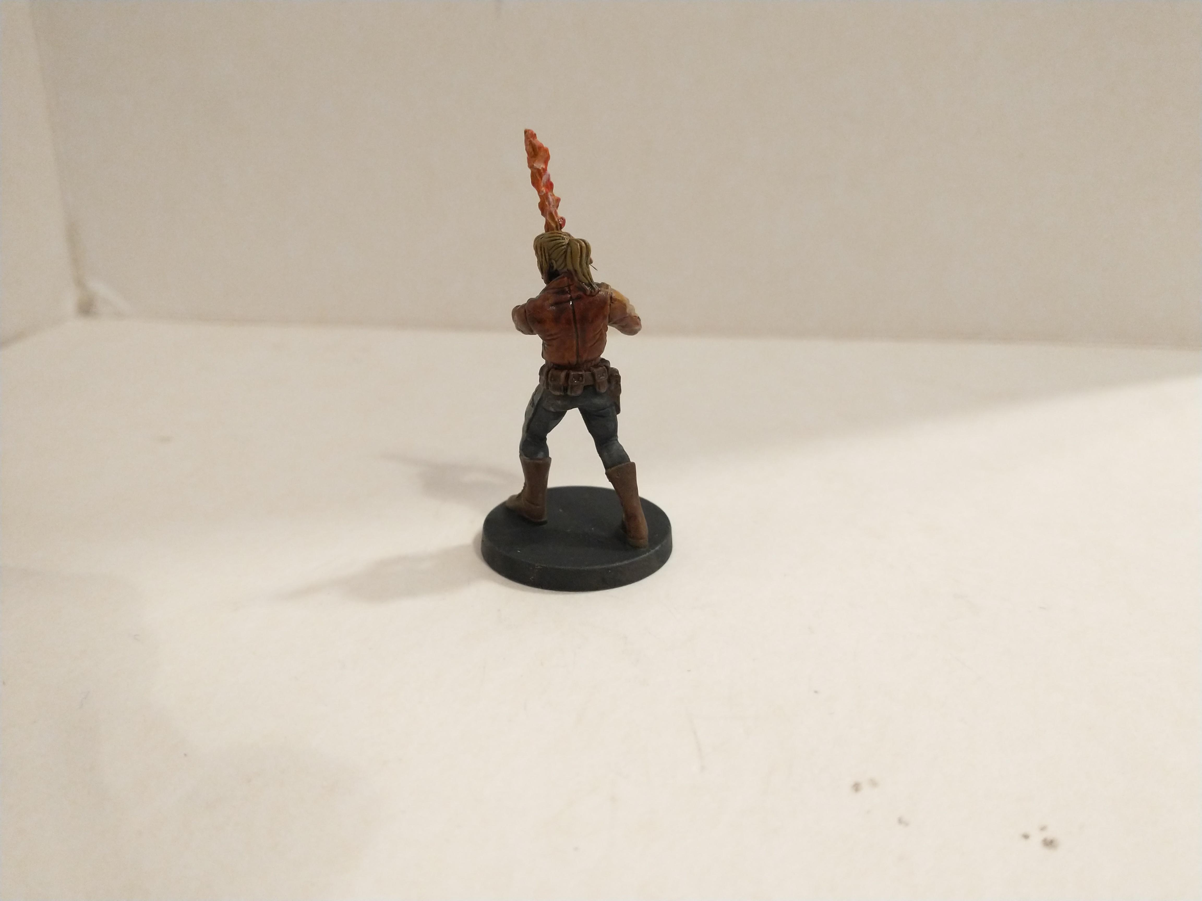 Hellboy, Ashley Strode rear