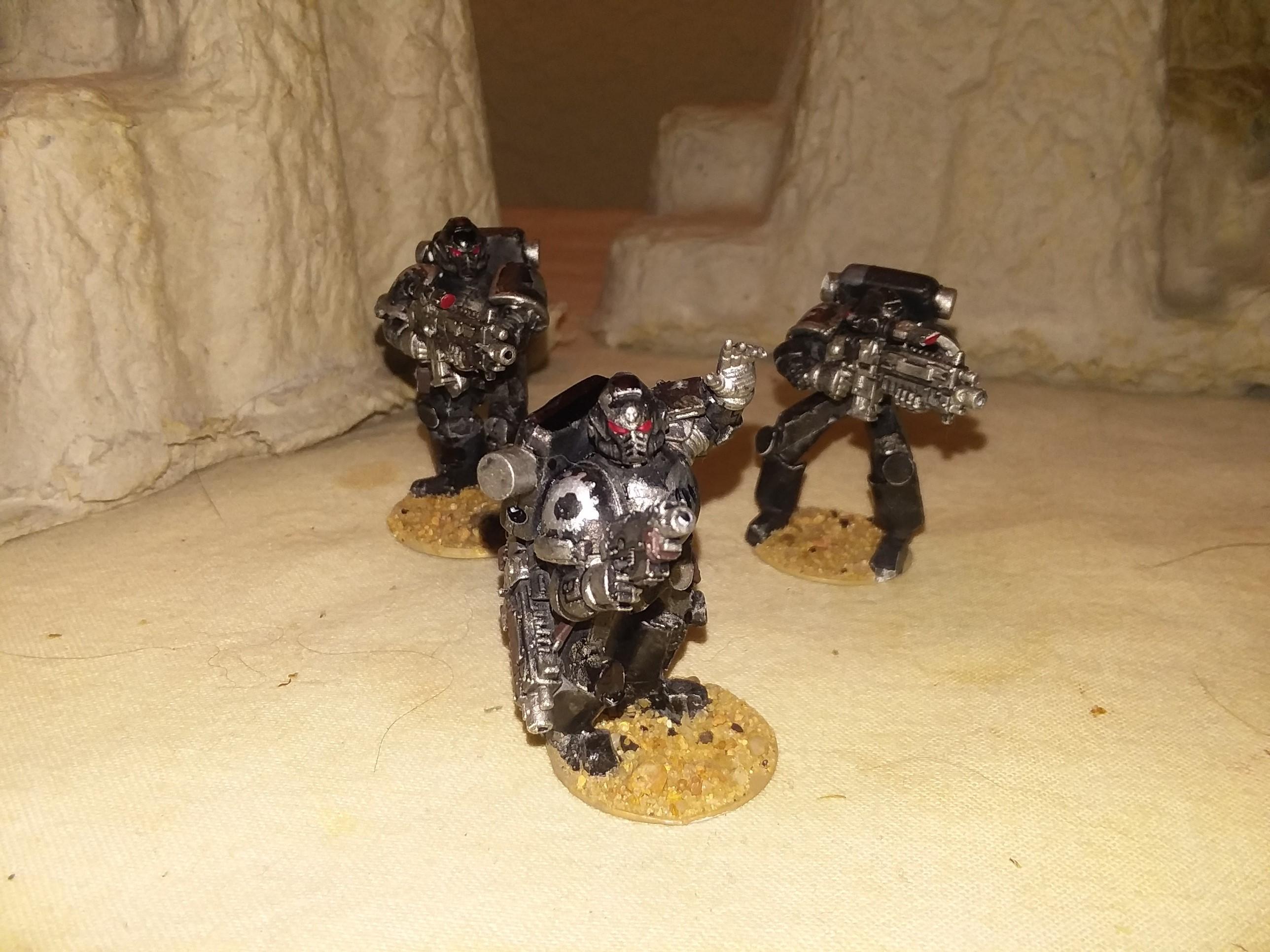 Bead, Beadmarines, Beads, Bits, Build, Conversion, Figures, Hands, Iron, Ironhands, Kitbash, Scratch, Scratch Build, Space, Space Marines, Sprues