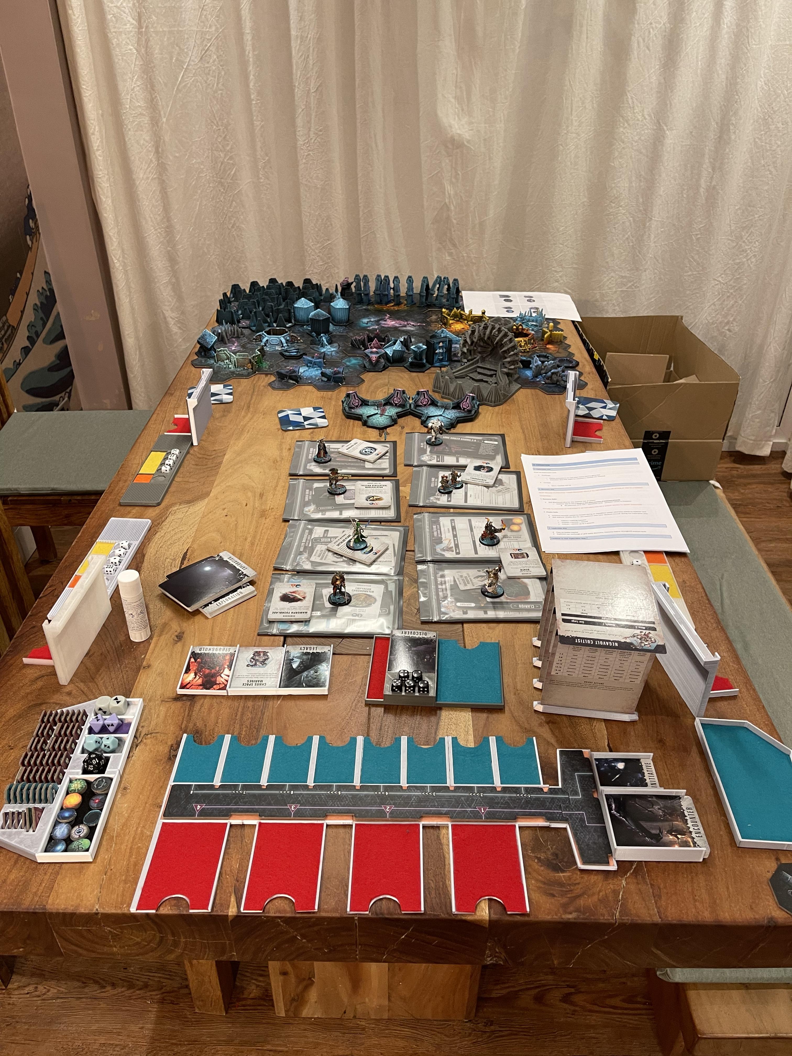 Blackstone Fortress, Warhammer 40,000, Warhammer Quest