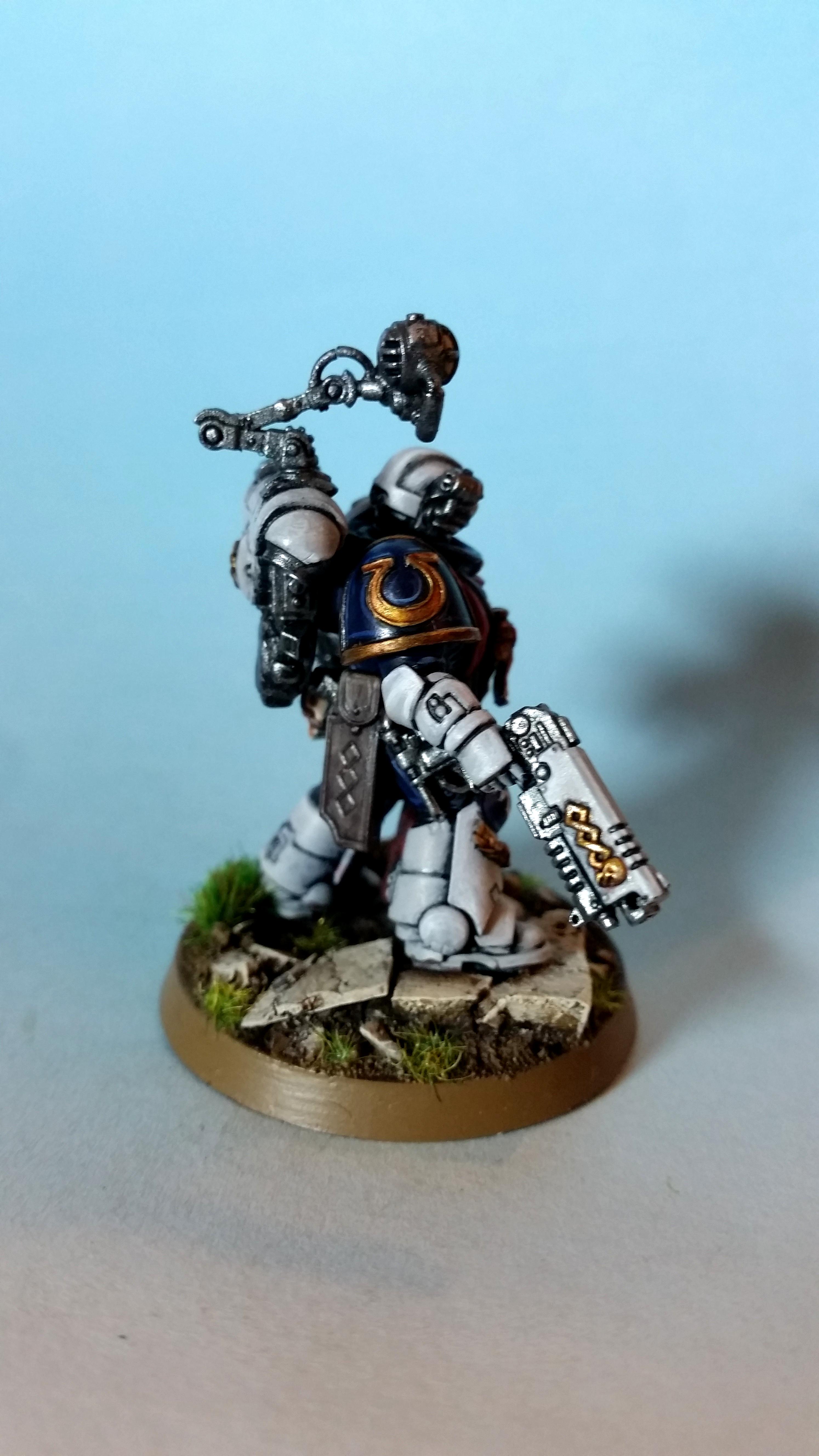 Apothecary, Medic, Primaris, Space Marines, Ultramarines