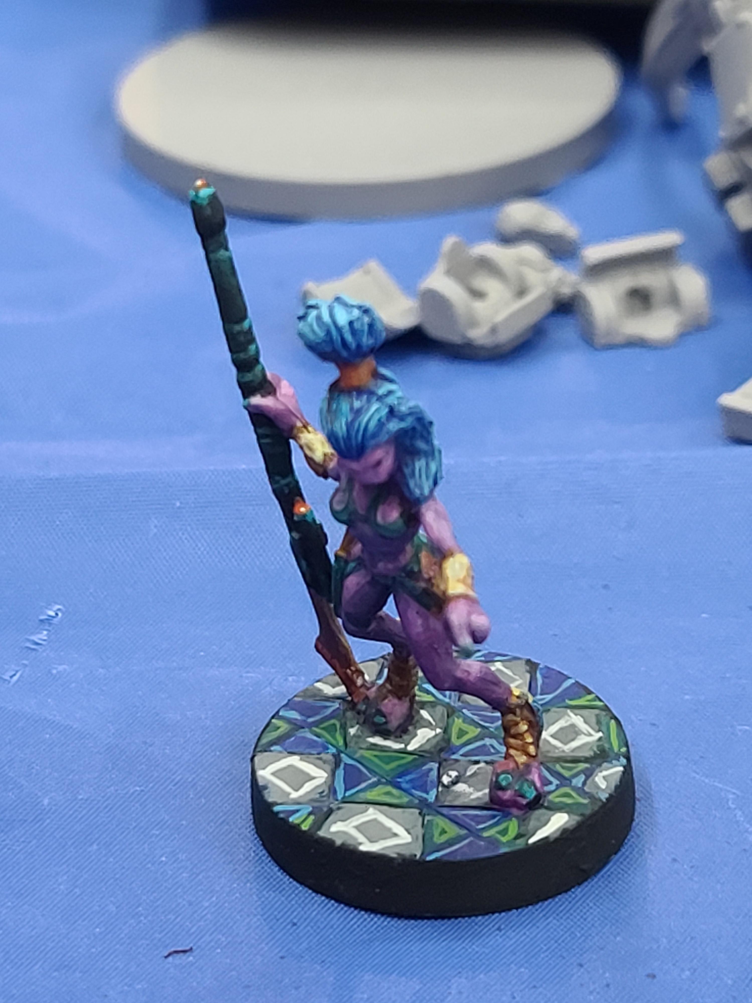 Andromedan, Bones, Bones Usa, Female Hunter, Long Rifle, Reaper Miniatures