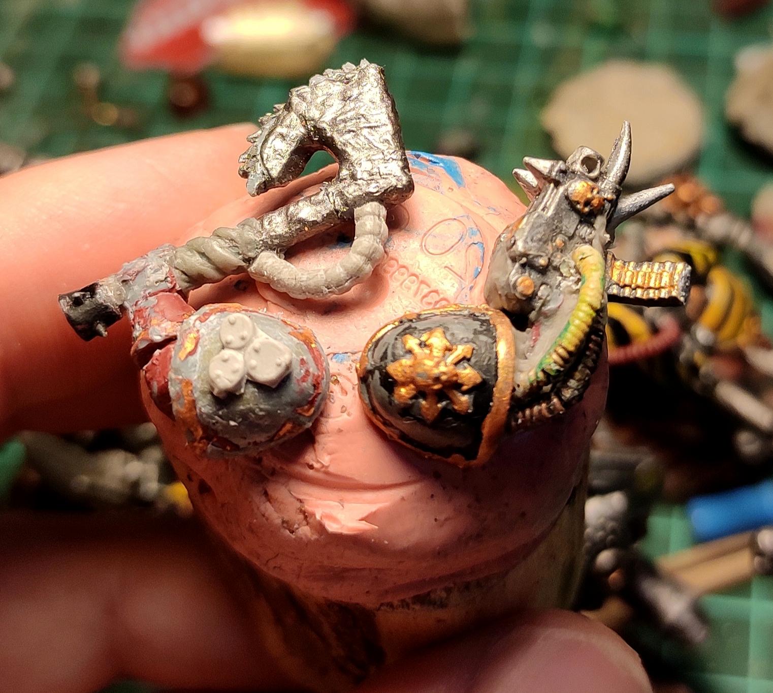 Bolt Pistol, Chain Axe, Chaos, Conversion, Death Guard, Heretic Astartes, Infantry, Nurgle, Pestilence, Plague, Plague Marines, Putty, Rebuild, Traitor Legions, Warhammer 40,000, Work In Progress