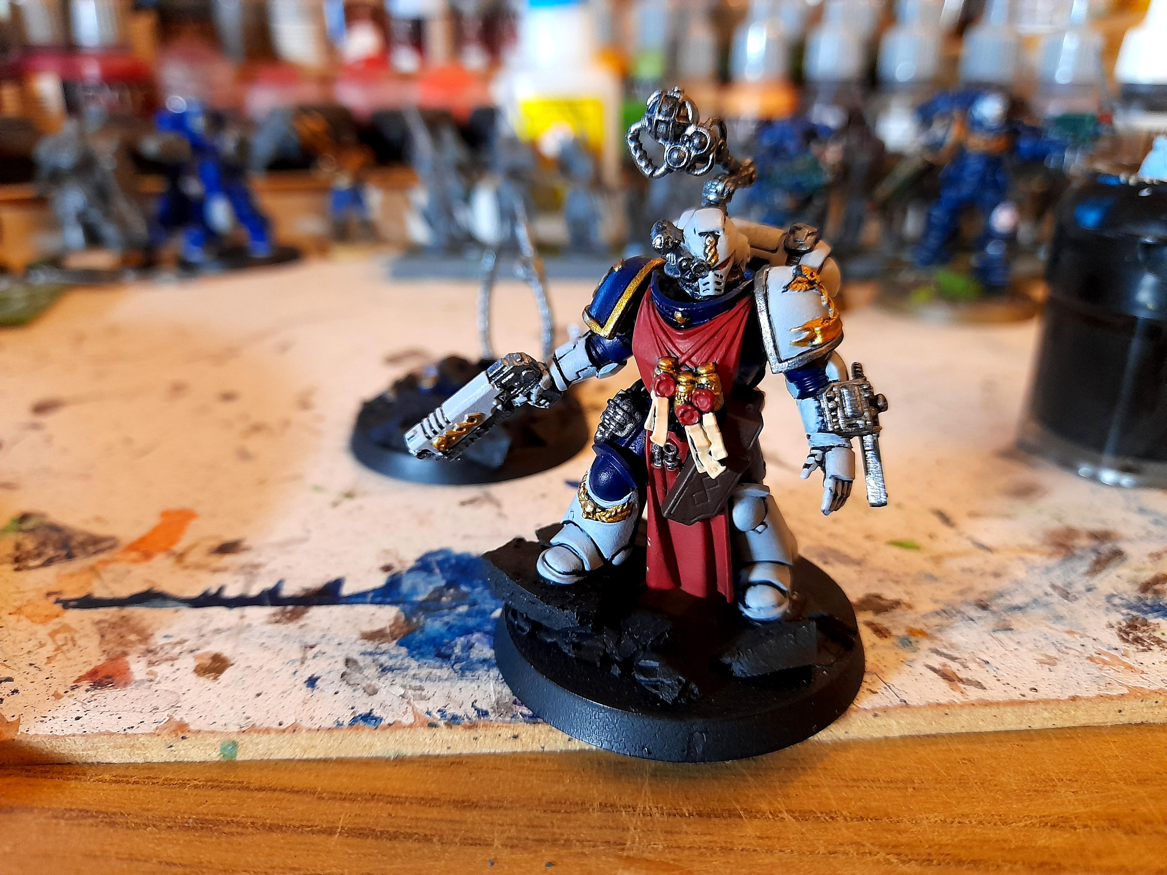 Apothecary, Medic, Primaris, Space Marines, Ultramarines