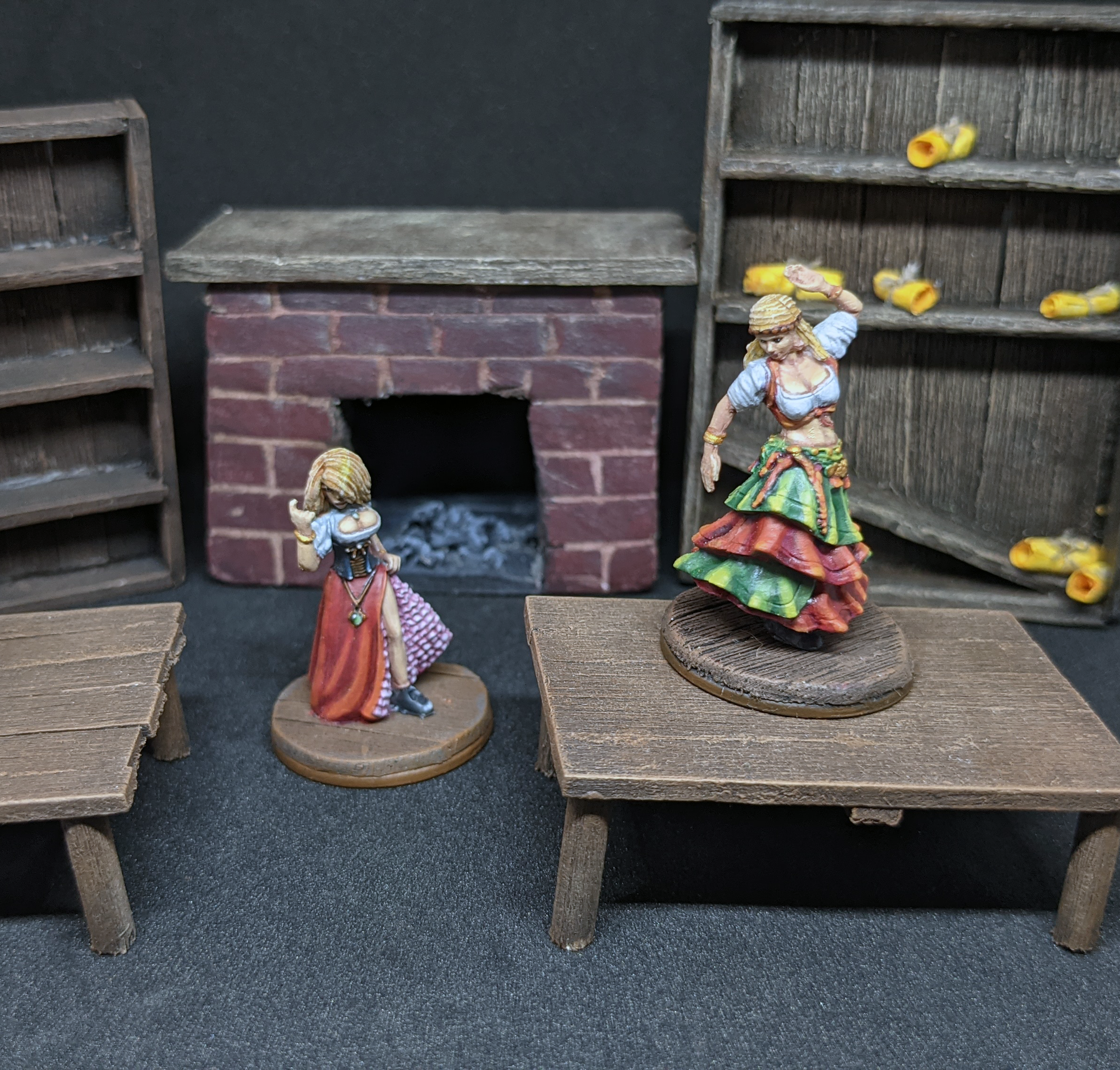 Barmaiden, Dancer, Dungeons &amp; Dragons, Dungeons And Dragons, Girl, Reaper Bones, Tavern, Wizkids