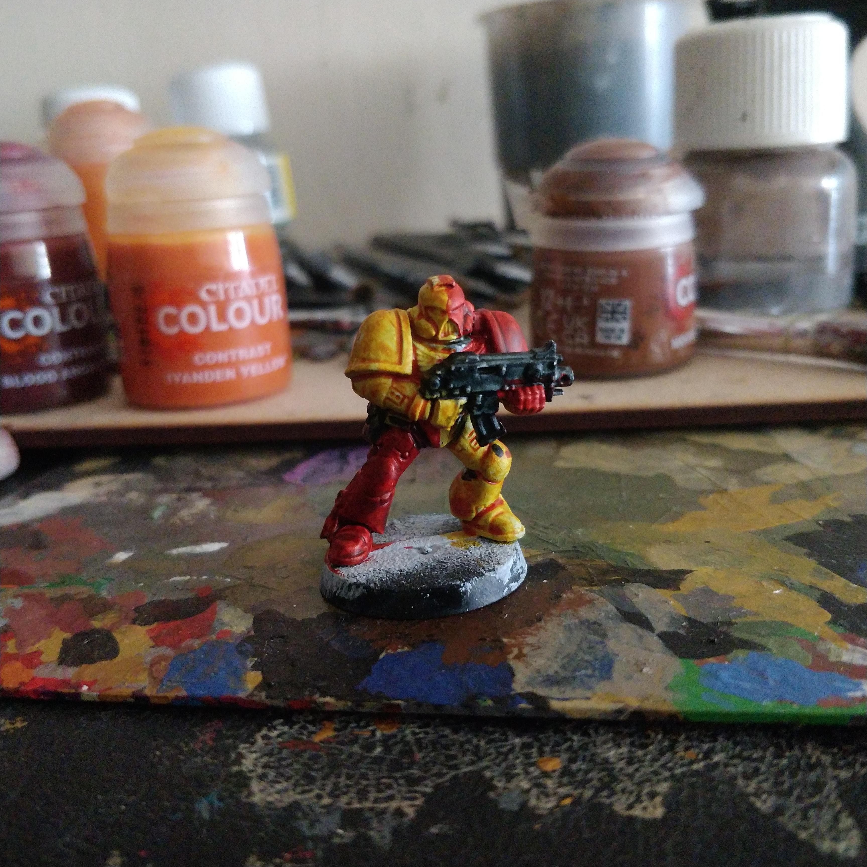 Contrast, Howling Griffons, Space Marines