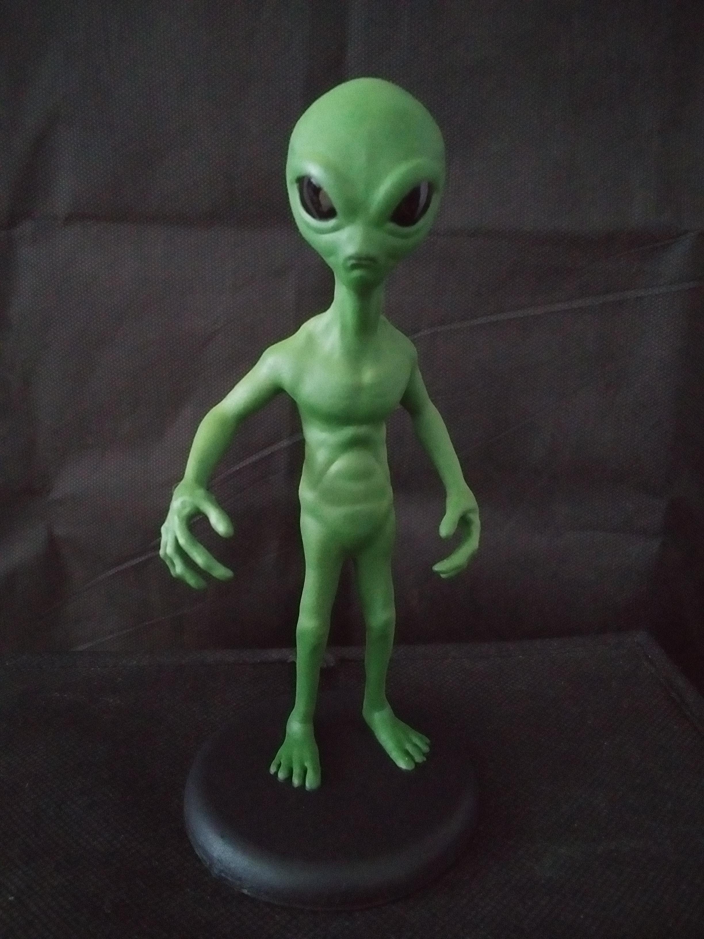alien green 