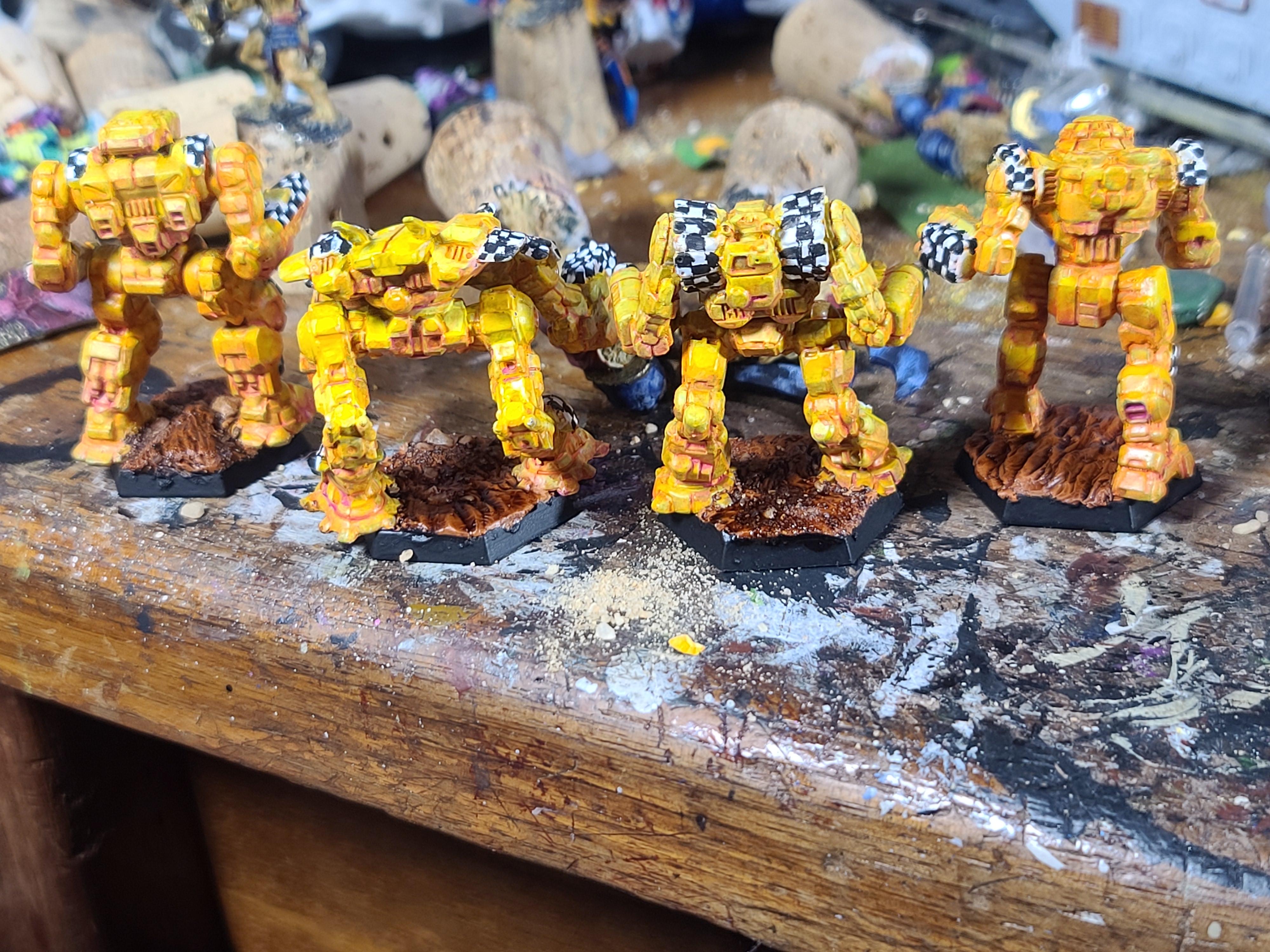 Battletech, Catalyst Game Labs, Checker-work, Freehand, Highlander, King Crab, Mech, Mercenary, Thug, Victor, Yellow
