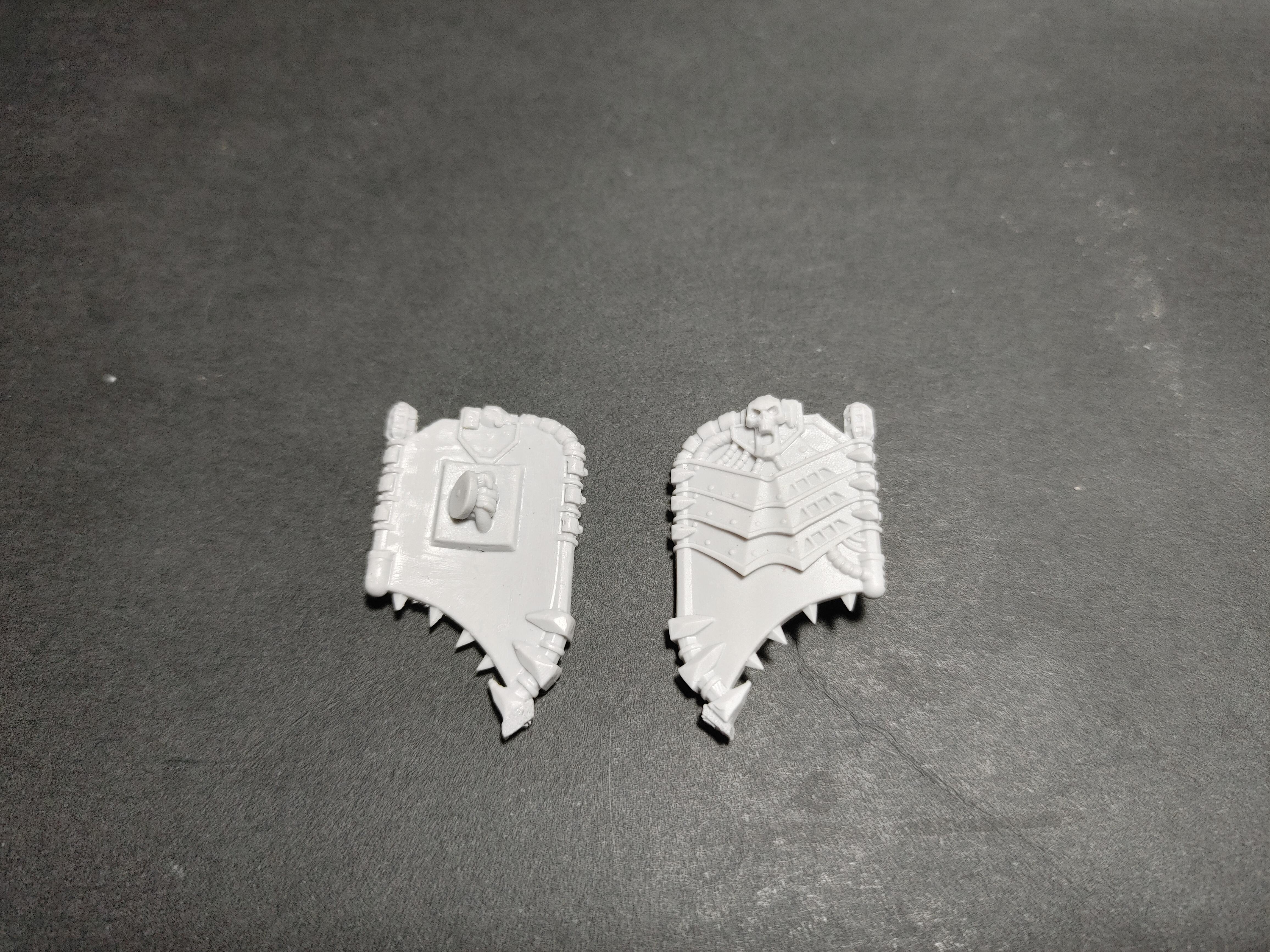 Shields for the Bladeguard veterans. Or in my head canon, "Graveguard" veterans