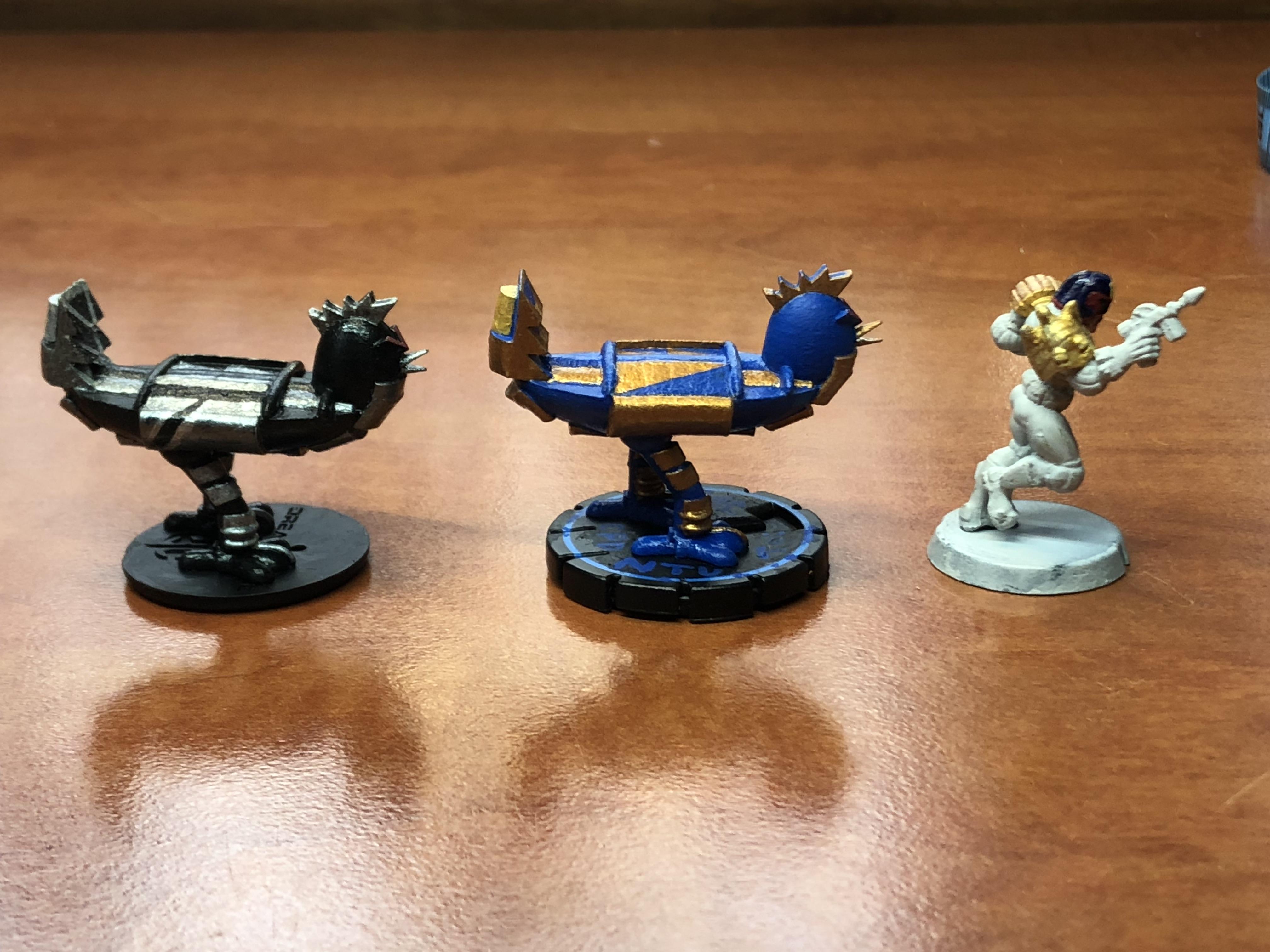 Robo Chickens chase Judge Dredd