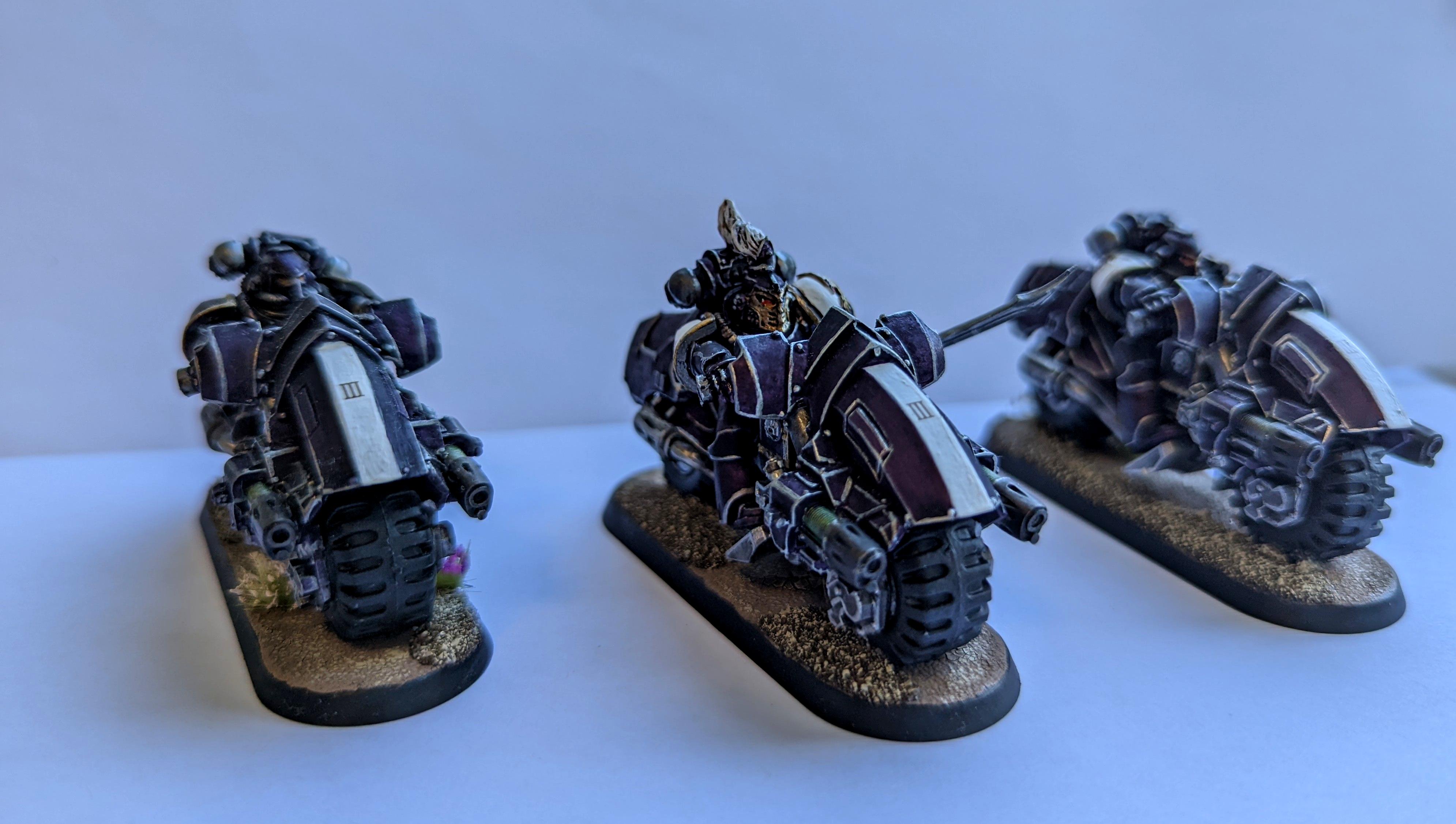 Emperor's Children, Outrider Squad, Outriders