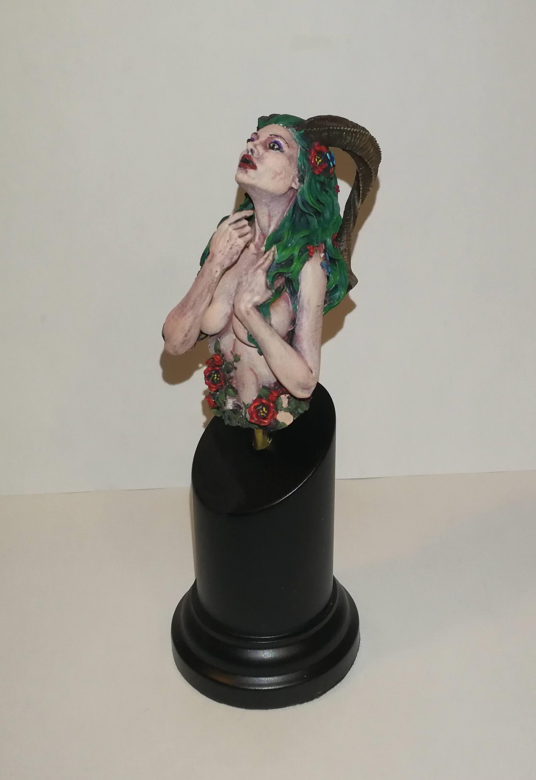 Bust, Daemons, Female
