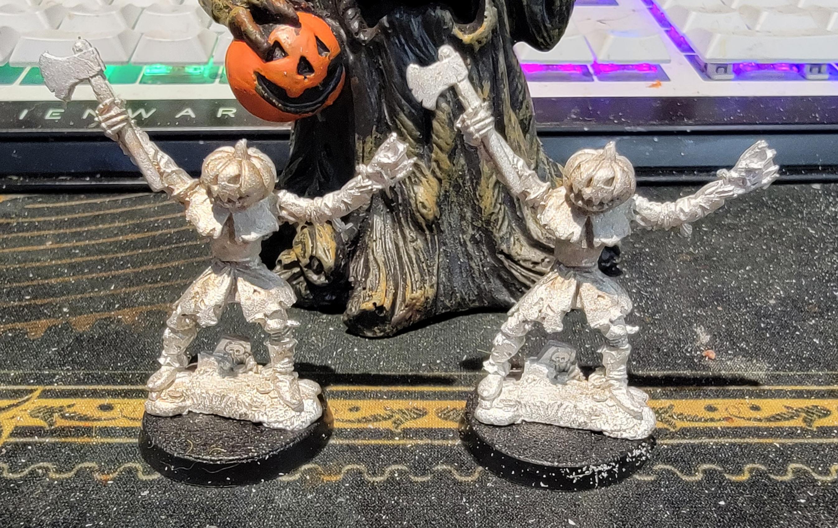 Replacement Scarecrows (build)