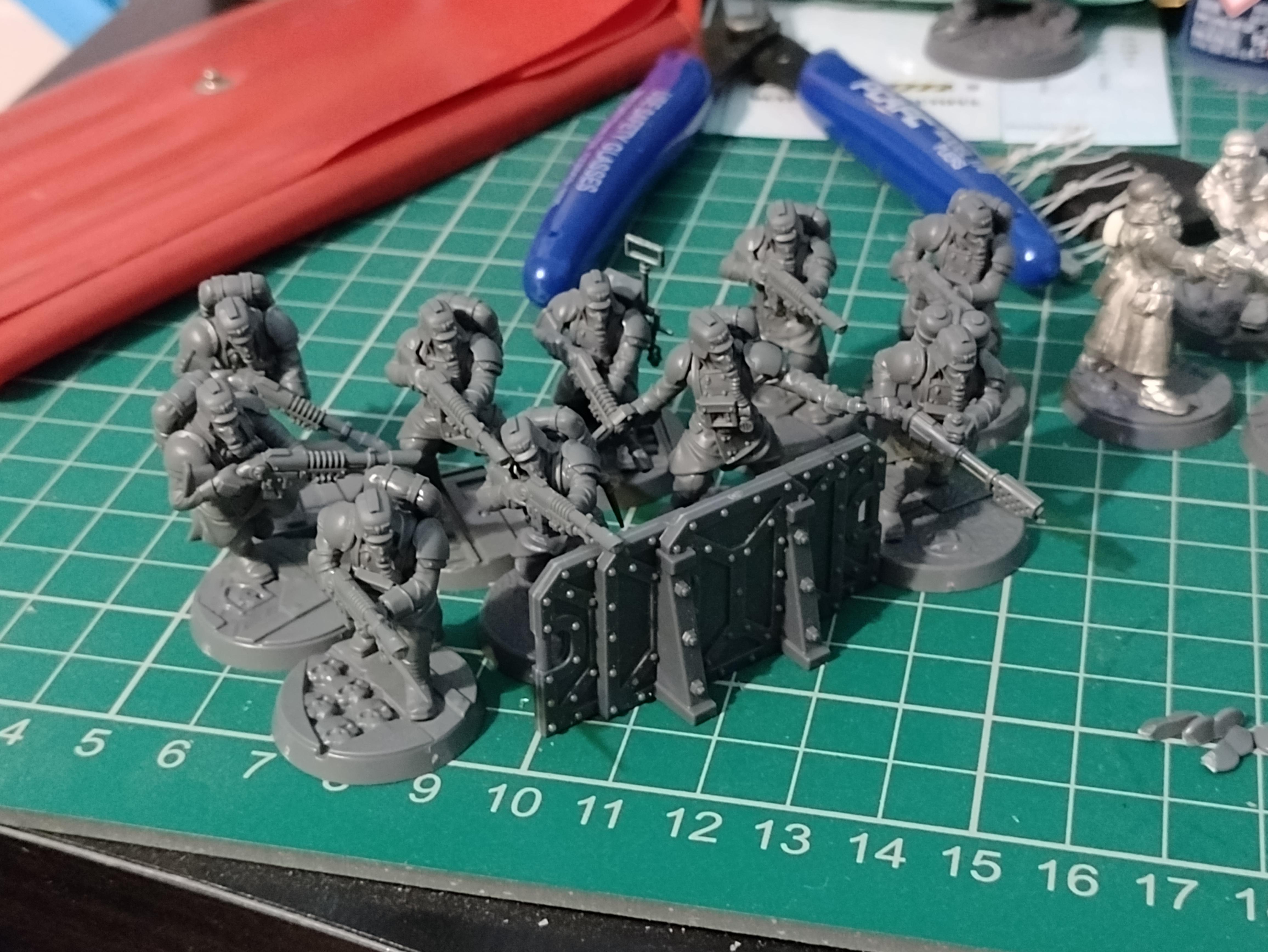 Death Korps of Krieg, Flamer, Guardsmen, Infantry Squad, Lasguns, Plastic, Unpainted