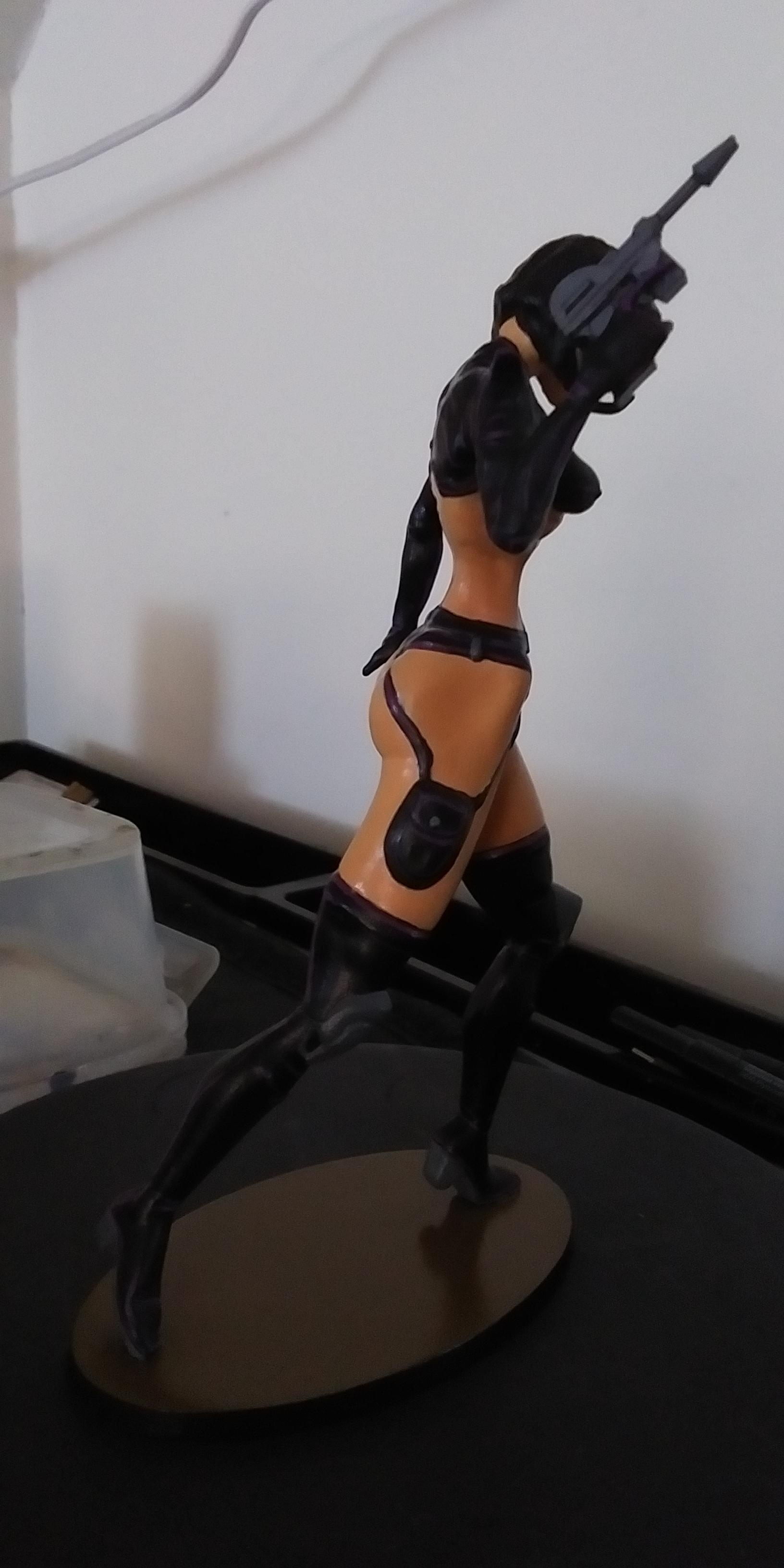 aeon flux 6 inch model