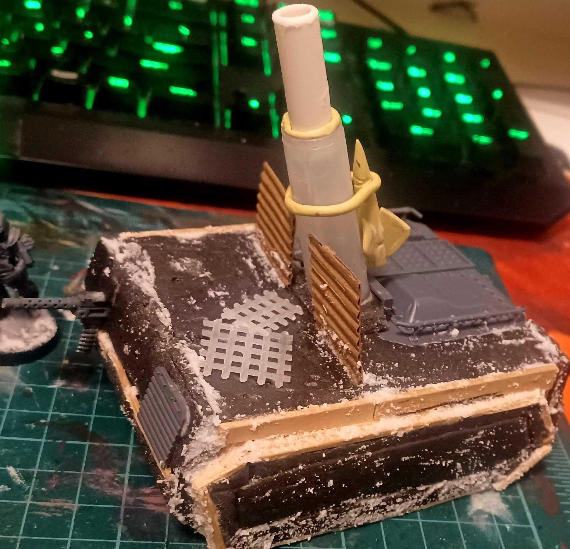 Basilisk, Scratch Build, Tank