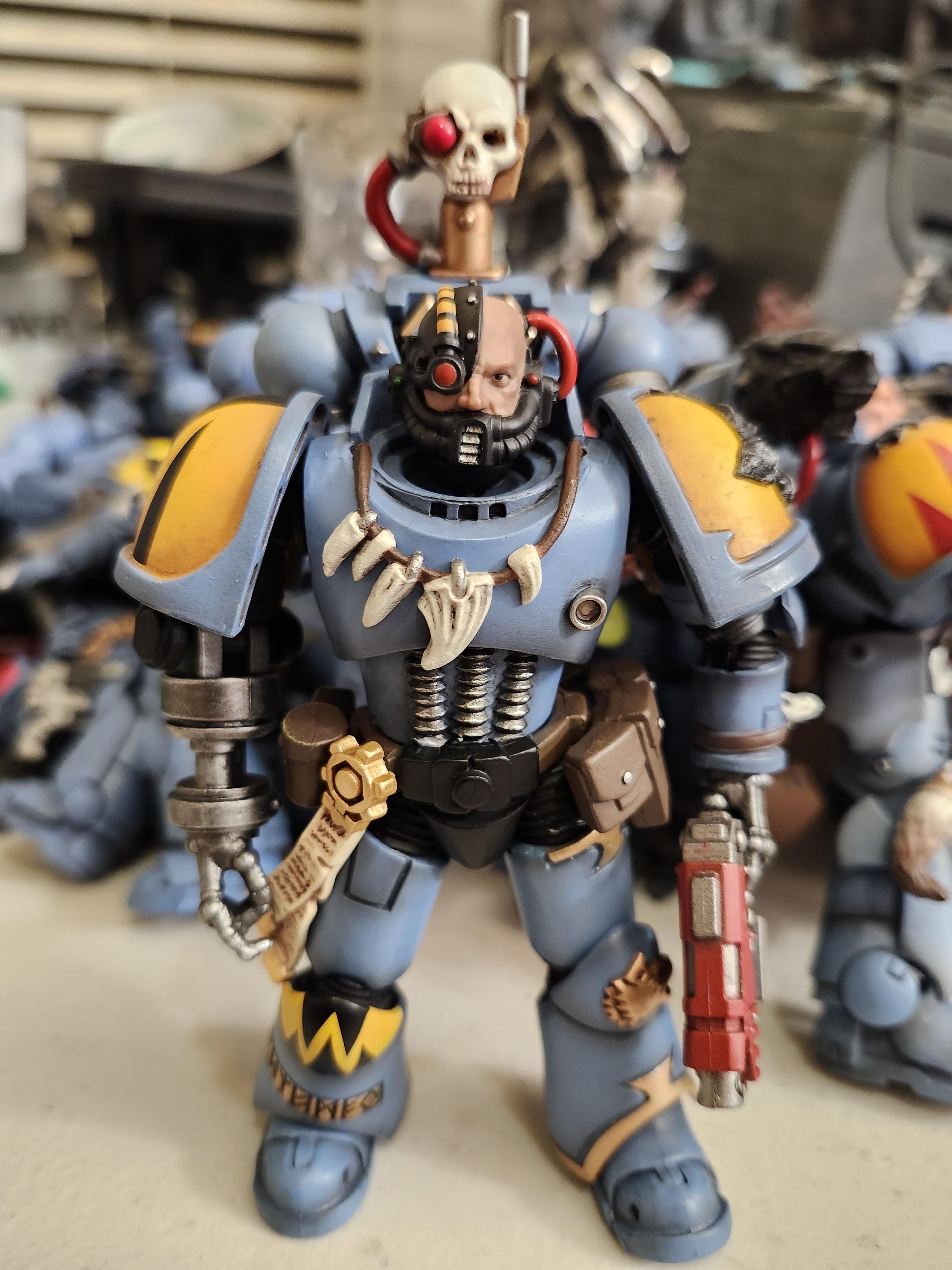 Space Marines, Space Wolf tech marine