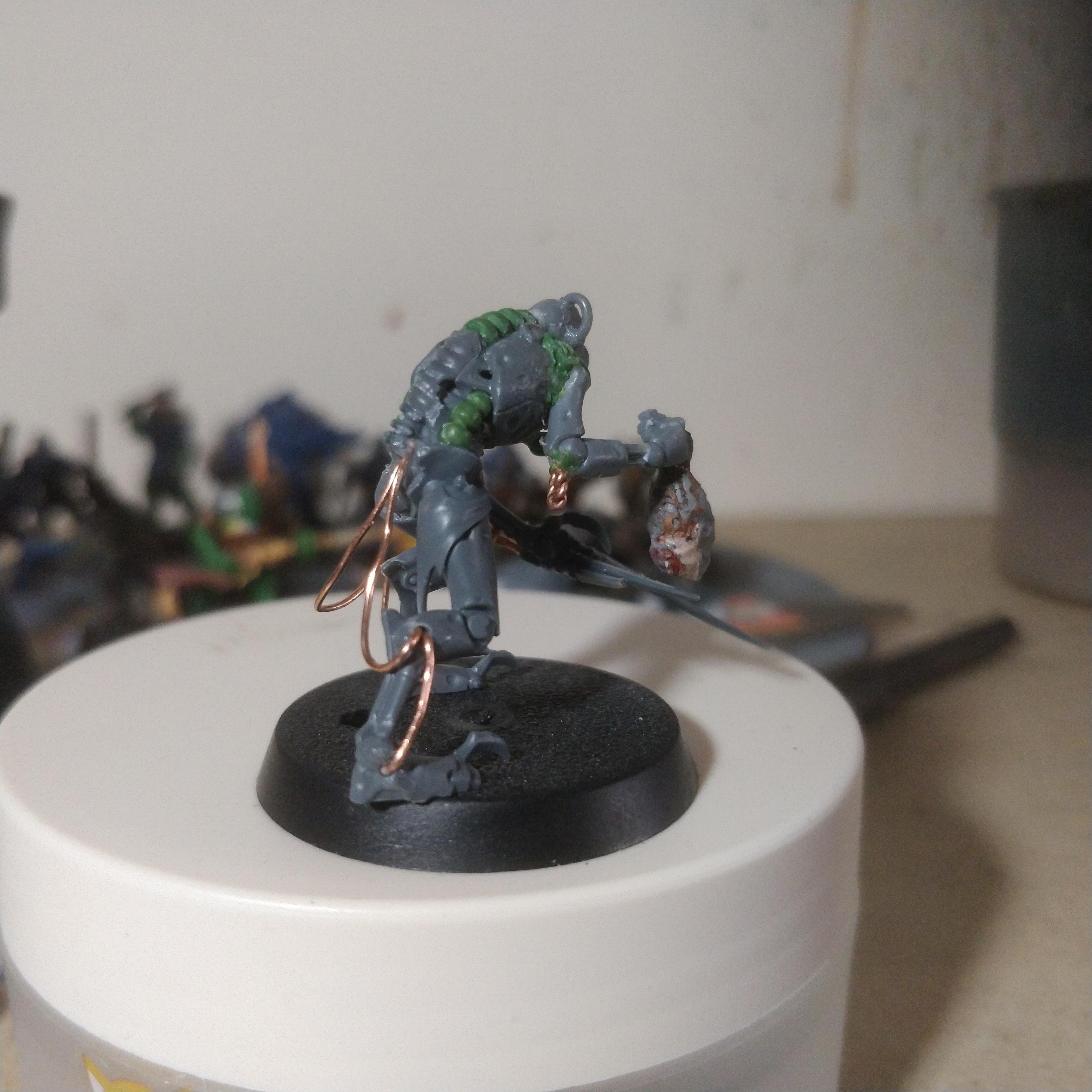 N17, Necromunda, Servitors