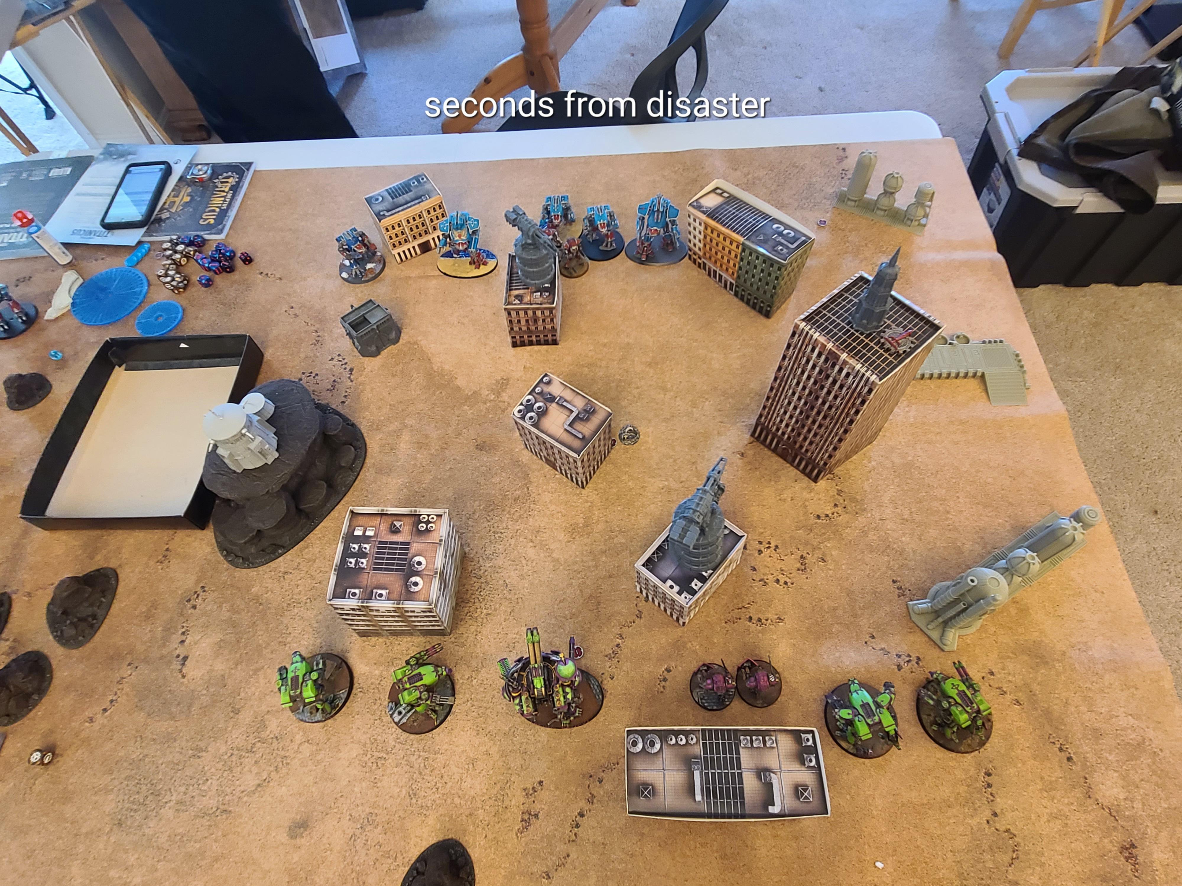 6mm, Adeptus Titanicus, Game Pictures, Games Workshop, Legio Laniaskara, Legio Lucidium, Warhammer 40,000, Warhammer Fantasy