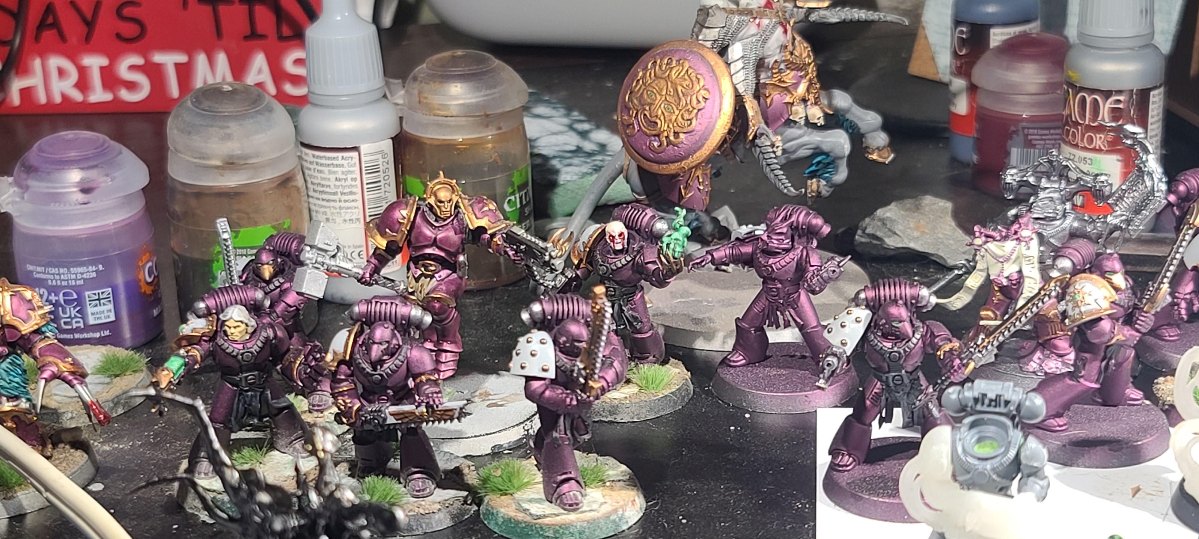 Some legionaries with the Chaos Lord