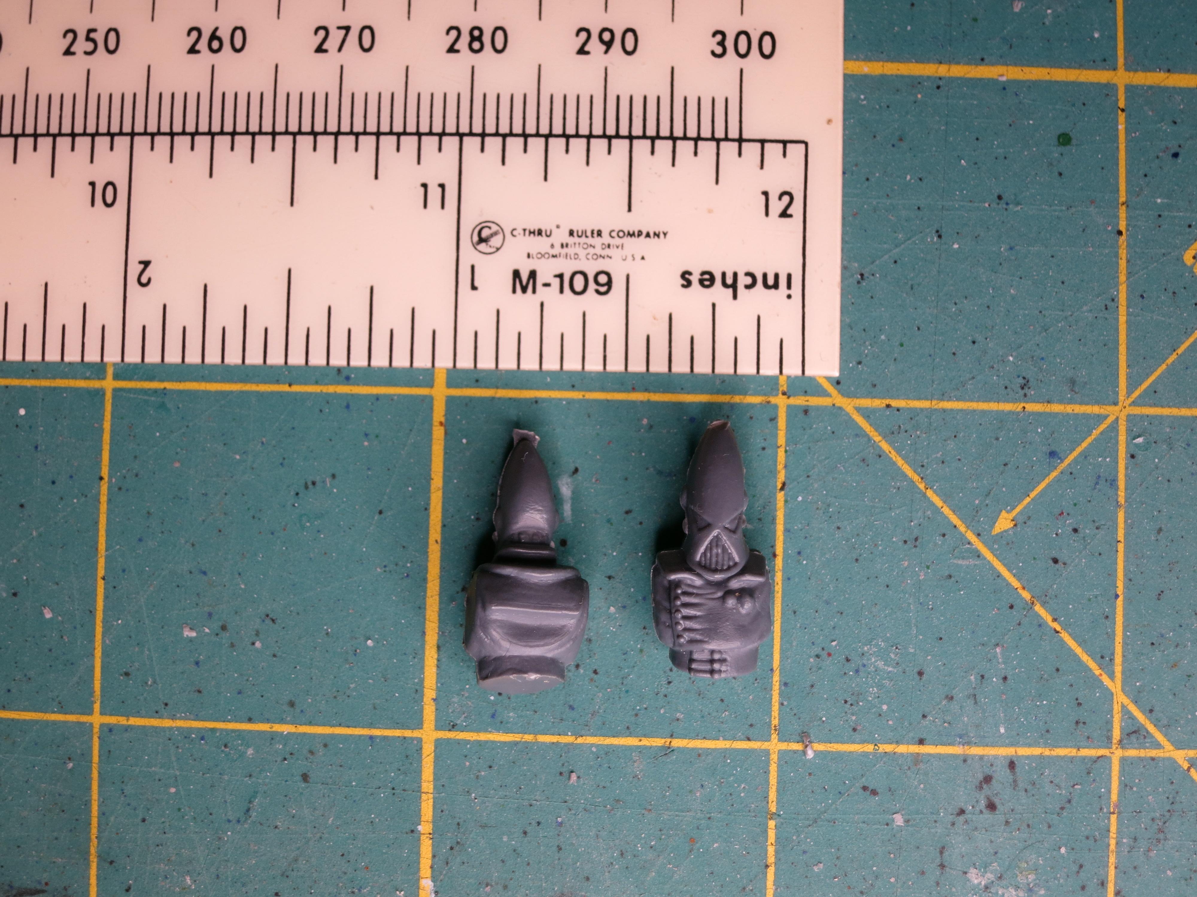 Old Eldar Bikes, rider torso front-back