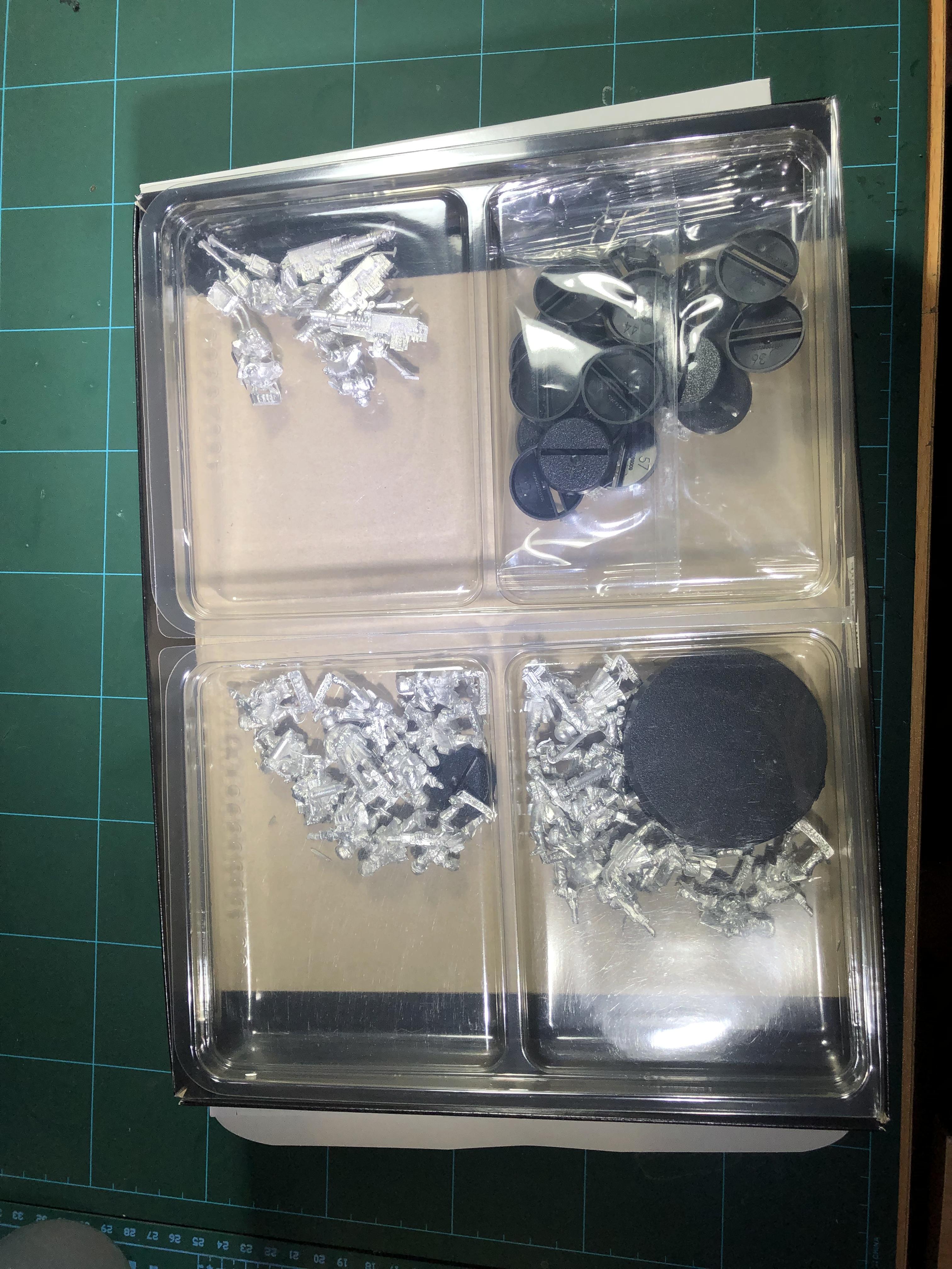 Steel Legion, Steel Legion Platton Box Contents