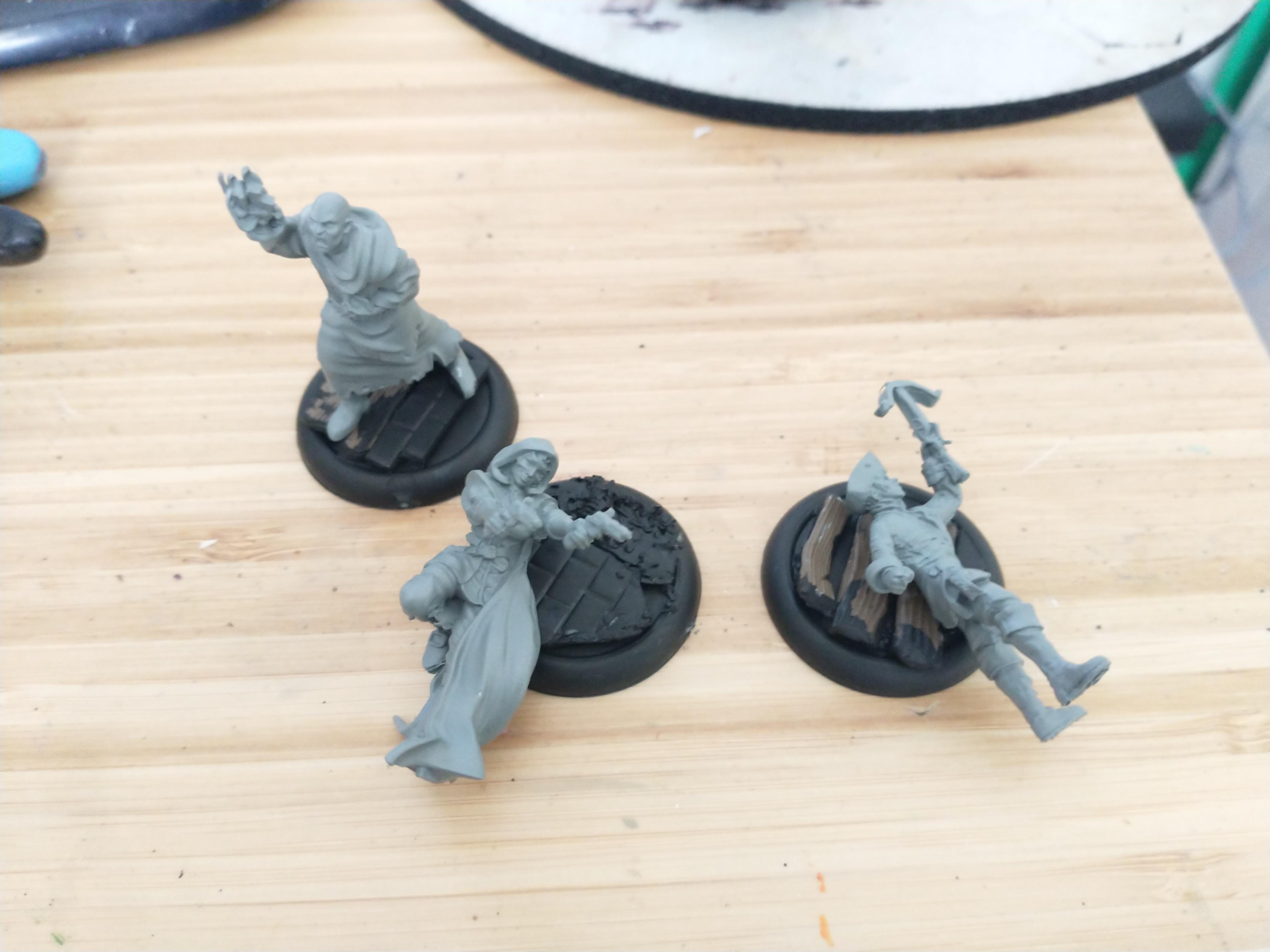 Burning priest, Baroni and Recruiter