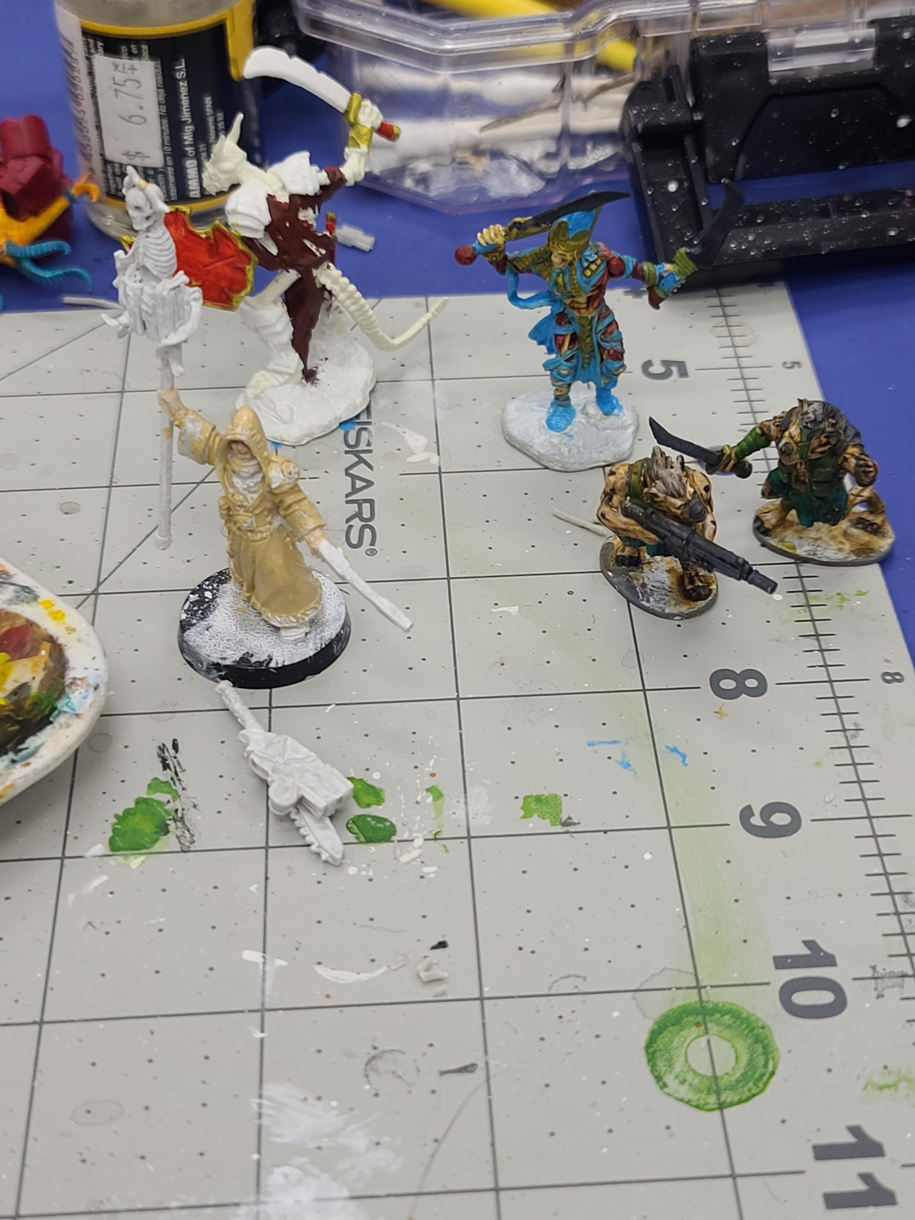 Dragonborn, Frostgrave, Gnoll, Kotbash, Kromlech, Preist, Reaper Miniatures, Skeletons