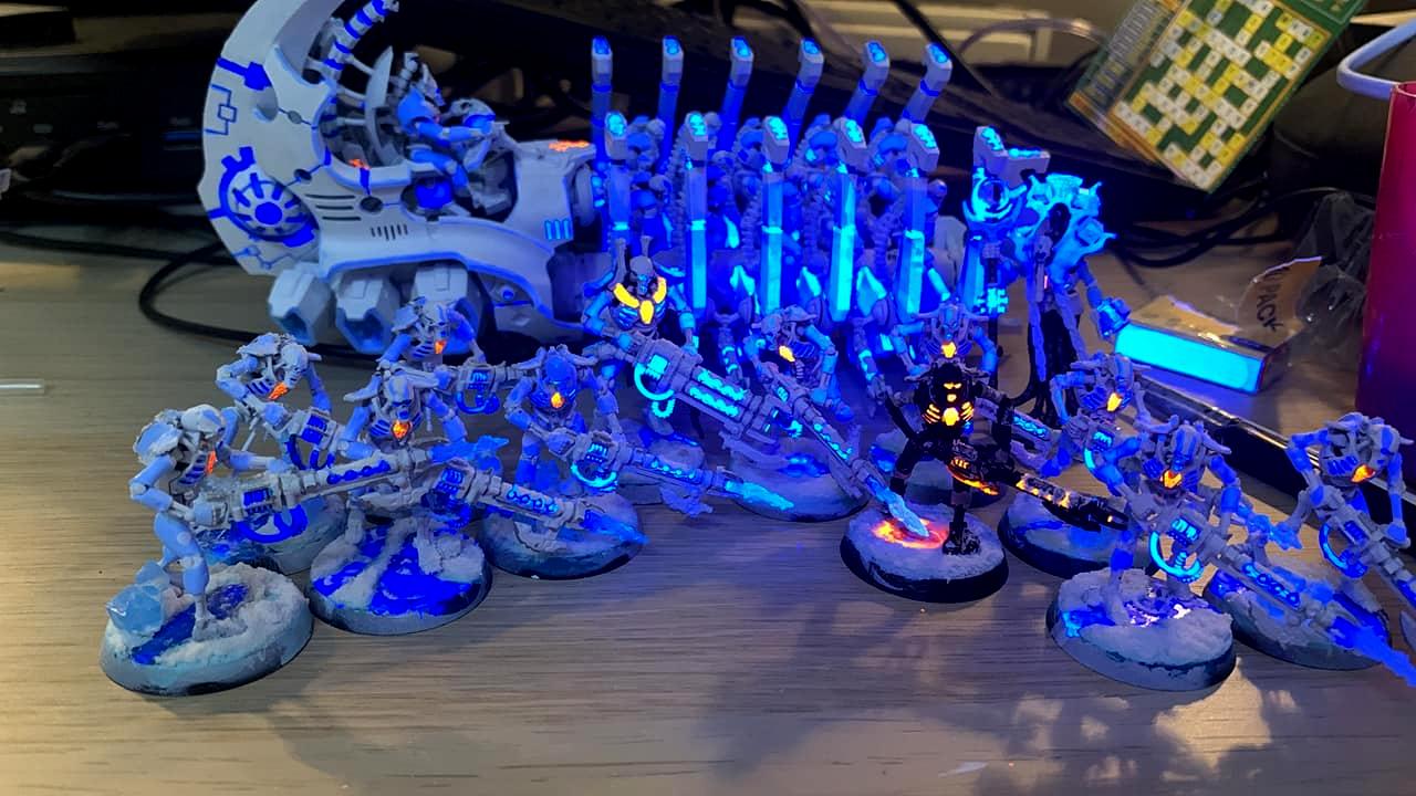 Snowcrons glowing 2
