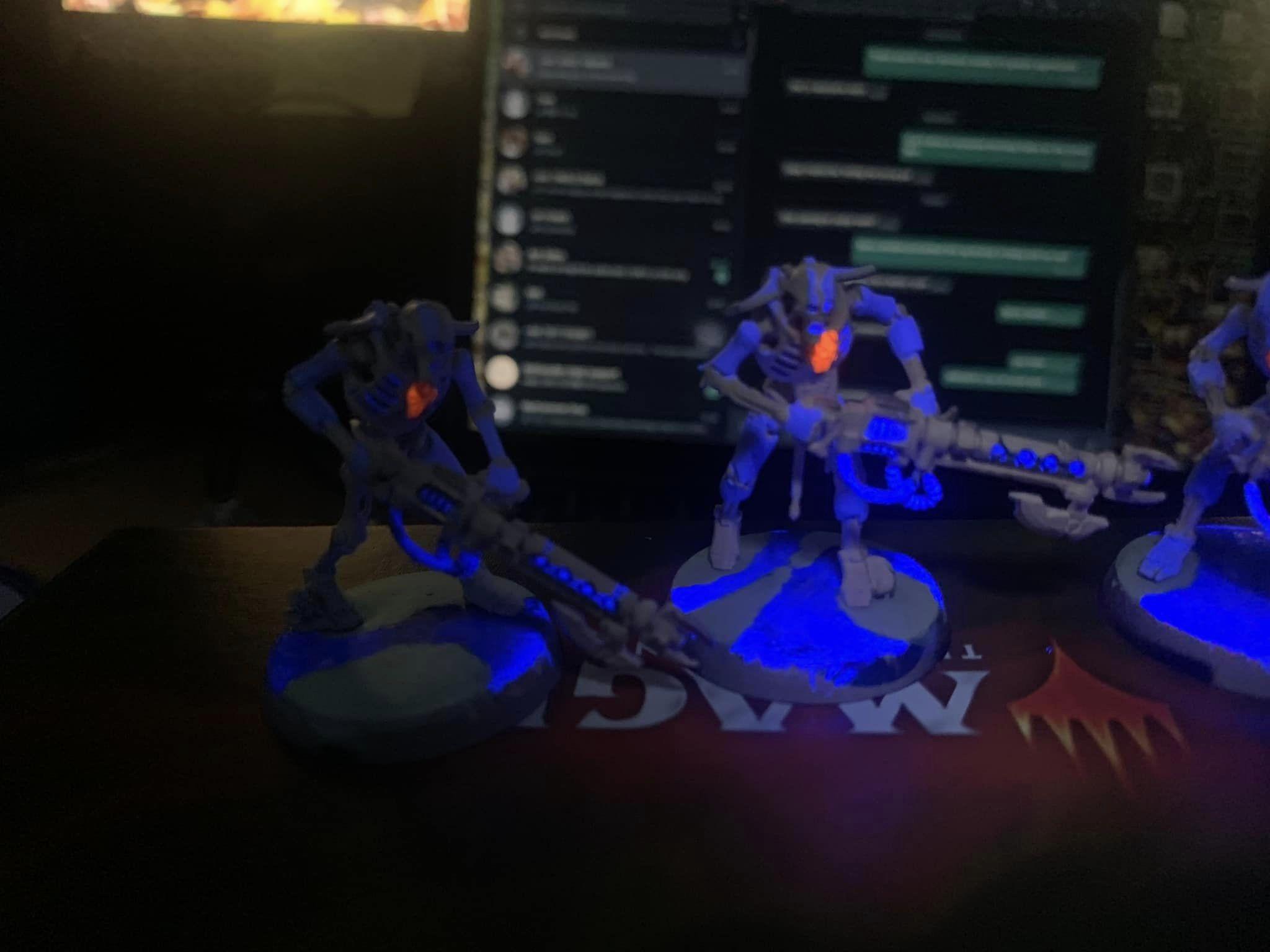 Snowcrons glowing 4