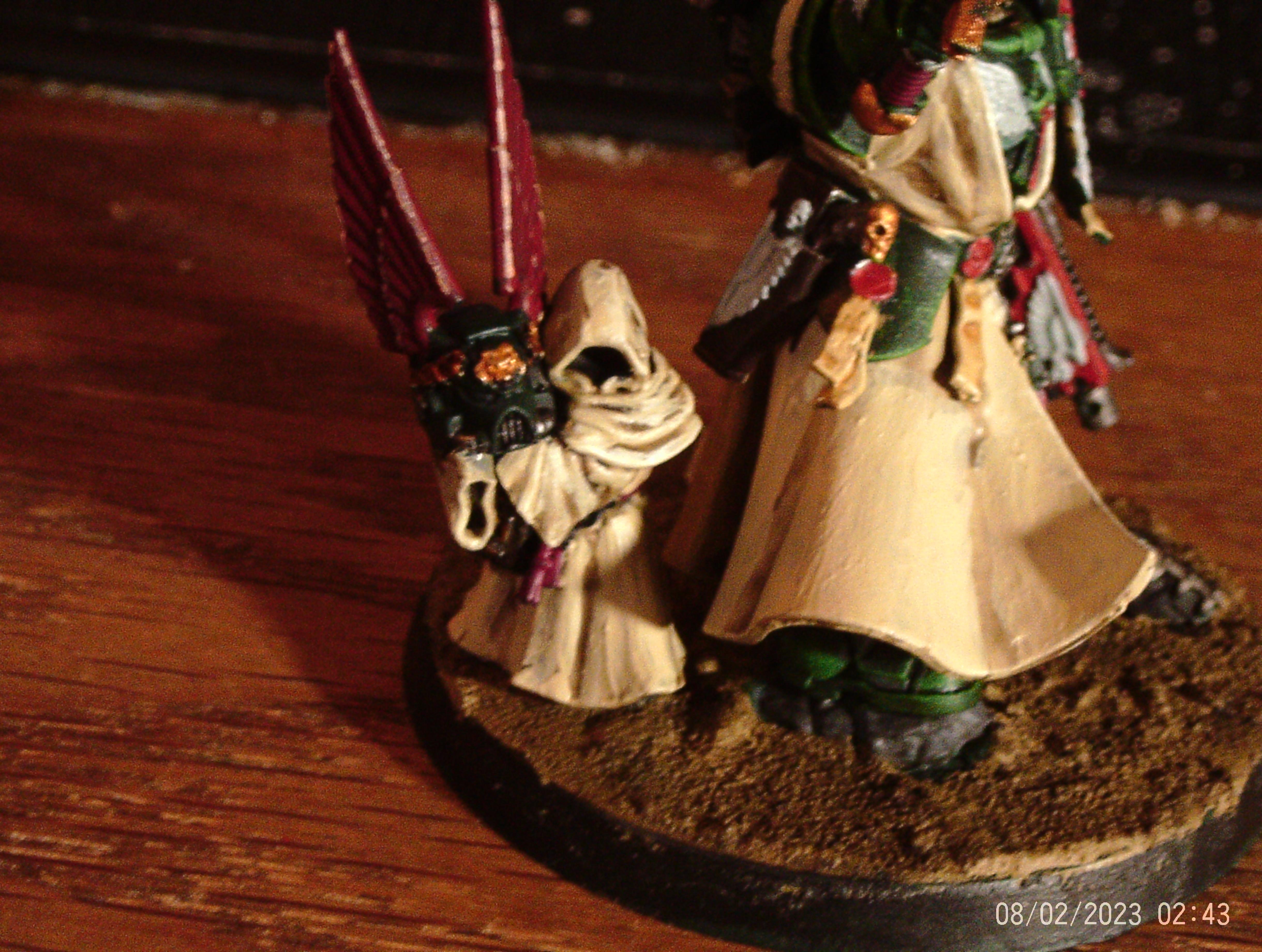 Azrael Helm Bearer